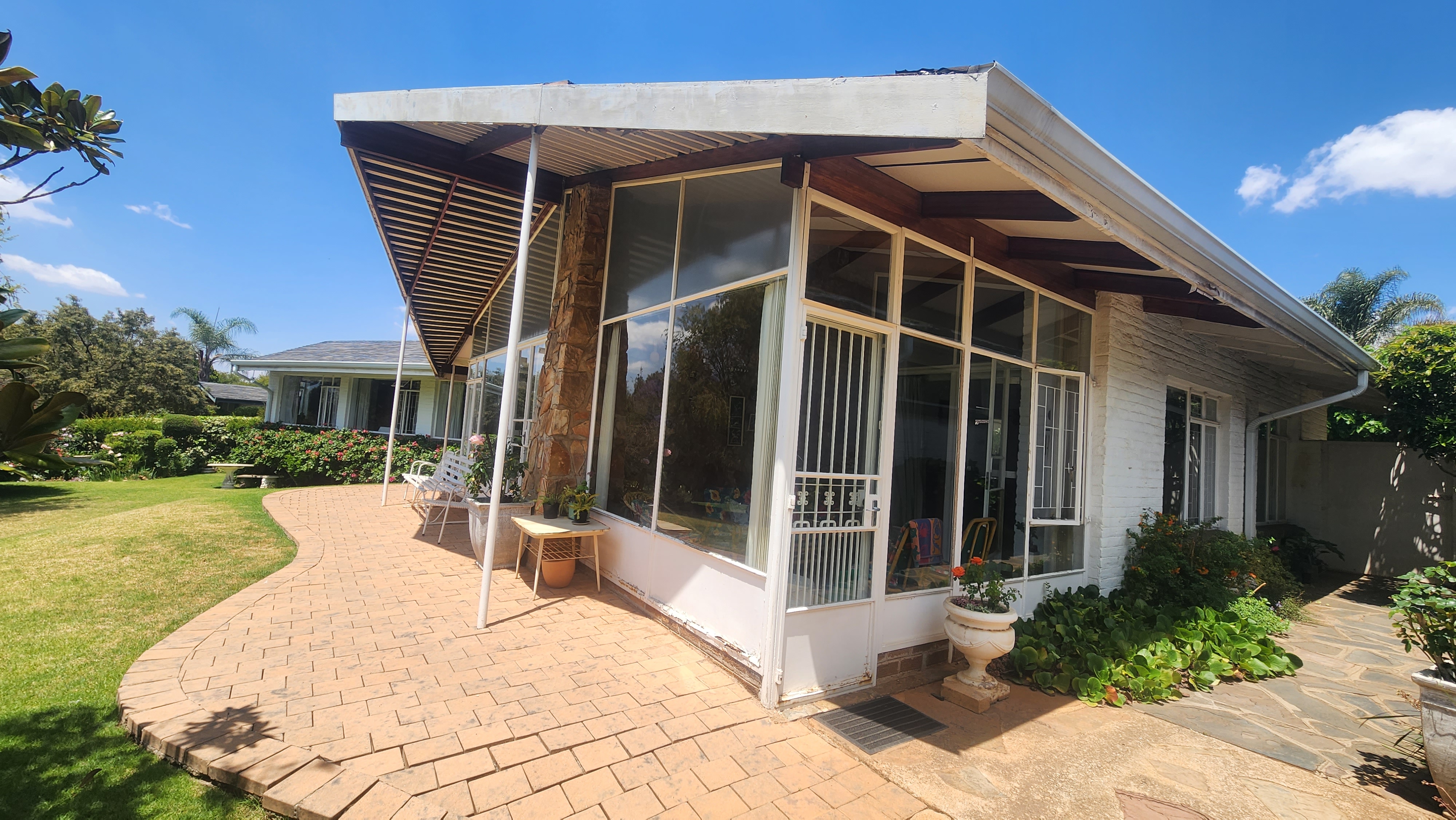 5 Bedroom Property for Sale in Constantia Kloof Gauteng