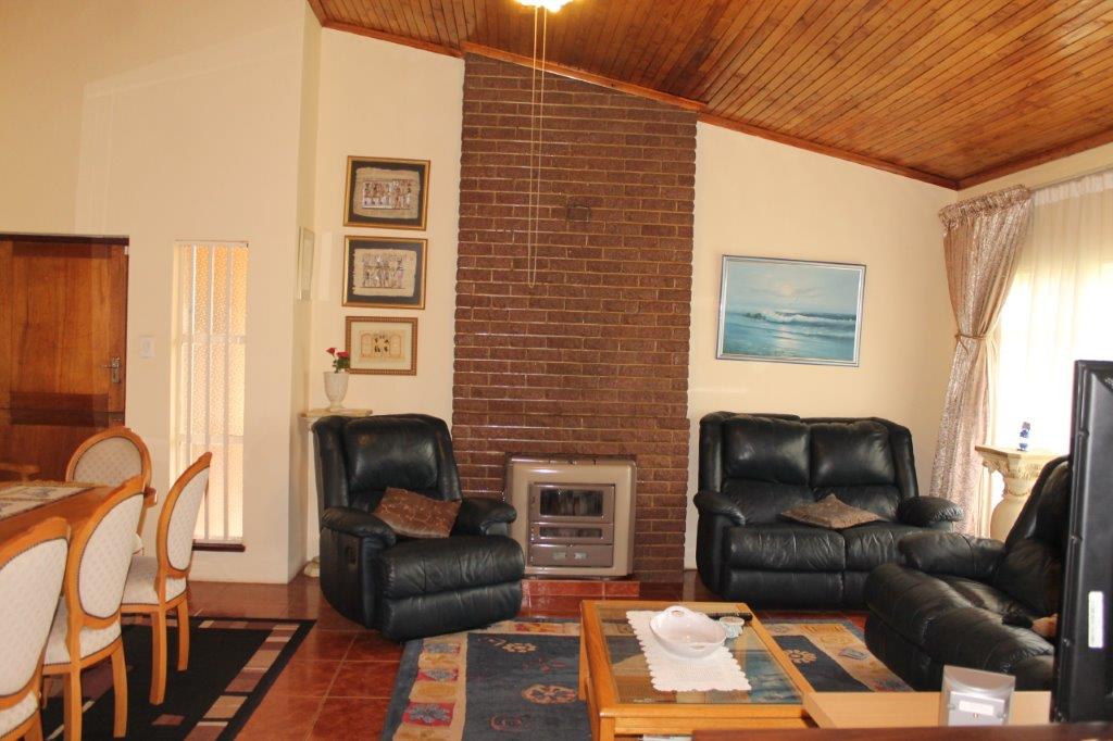 6 Bedroom Property for Sale in Valley Settlements A H Gauteng