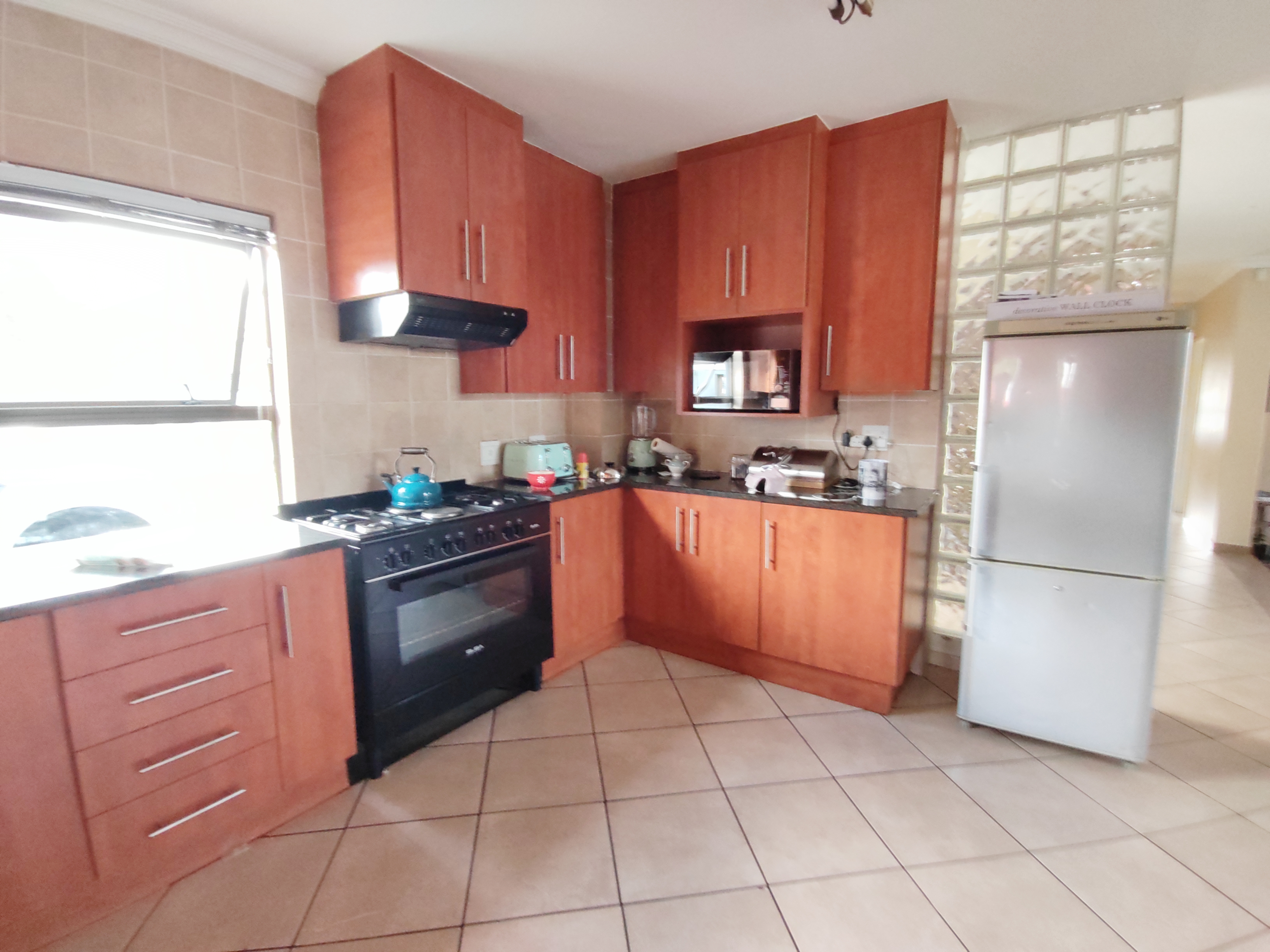 To Let 6 Bedroom Property for Rent in Montana Park Gauteng