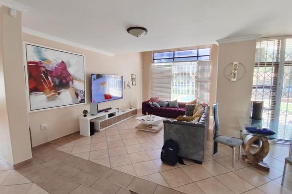 To Let 6 Bedroom Property for Rent in Montana Park Gauteng