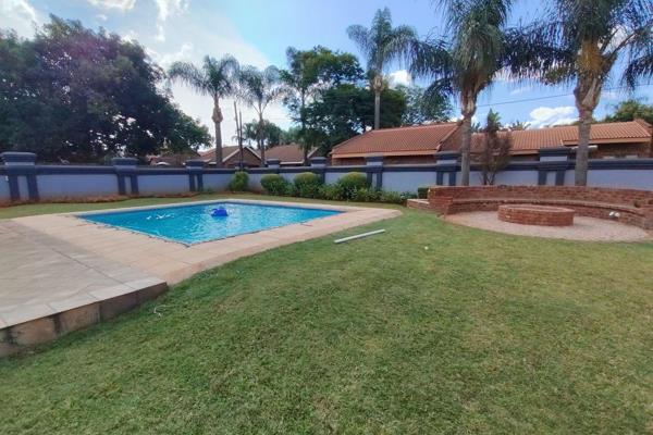 To Let 6 Bedroom Property for Rent in Montana Park Gauteng