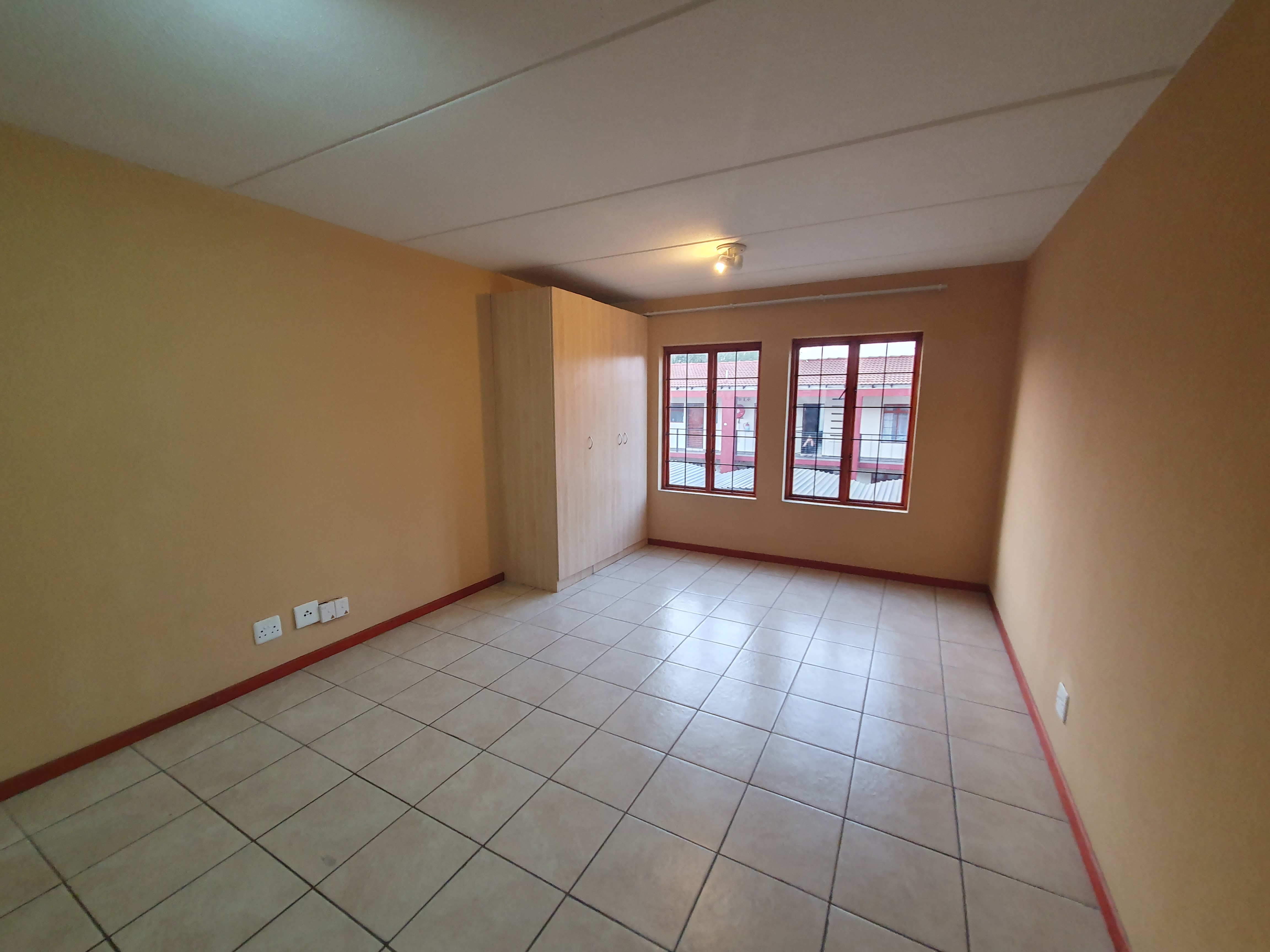 1 Bedroom Property for Sale in Montana Gauteng