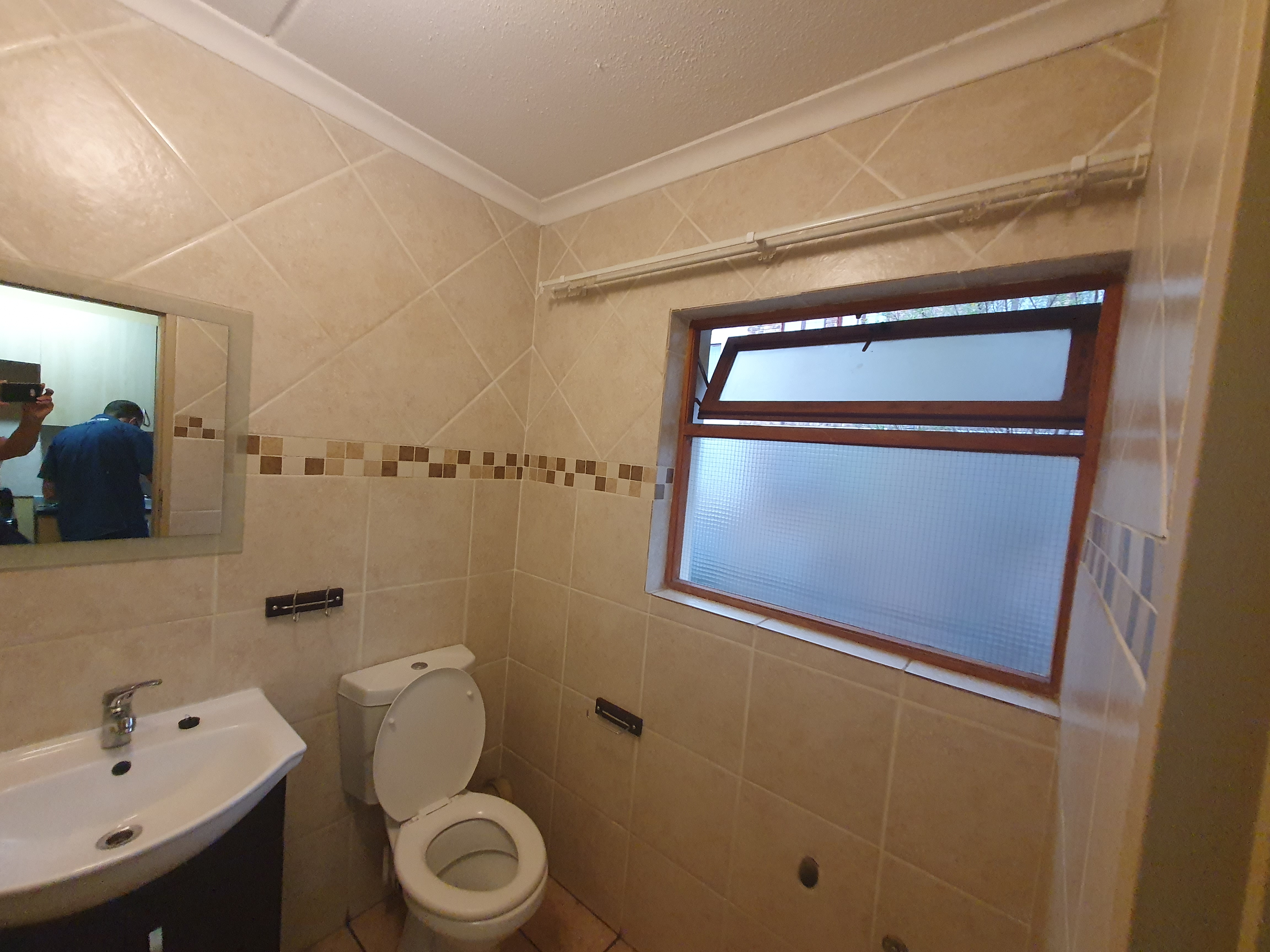 1 Bedroom Property for Sale in Montana Gauteng