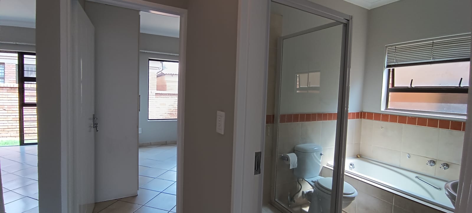 2 Bedroom Property for Sale in New Market Gauteng