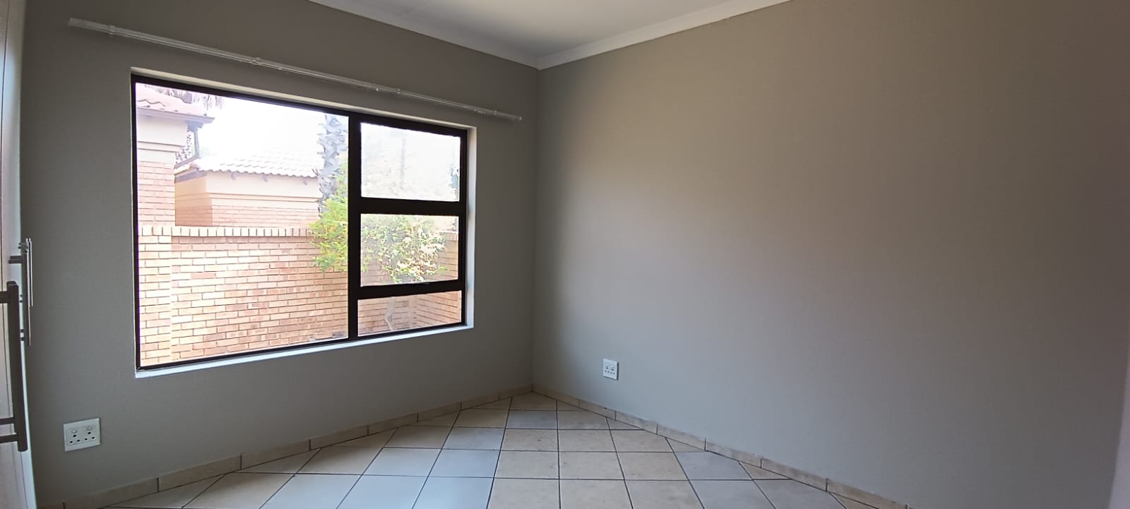 2 Bedroom Property for Sale in New Market Gauteng