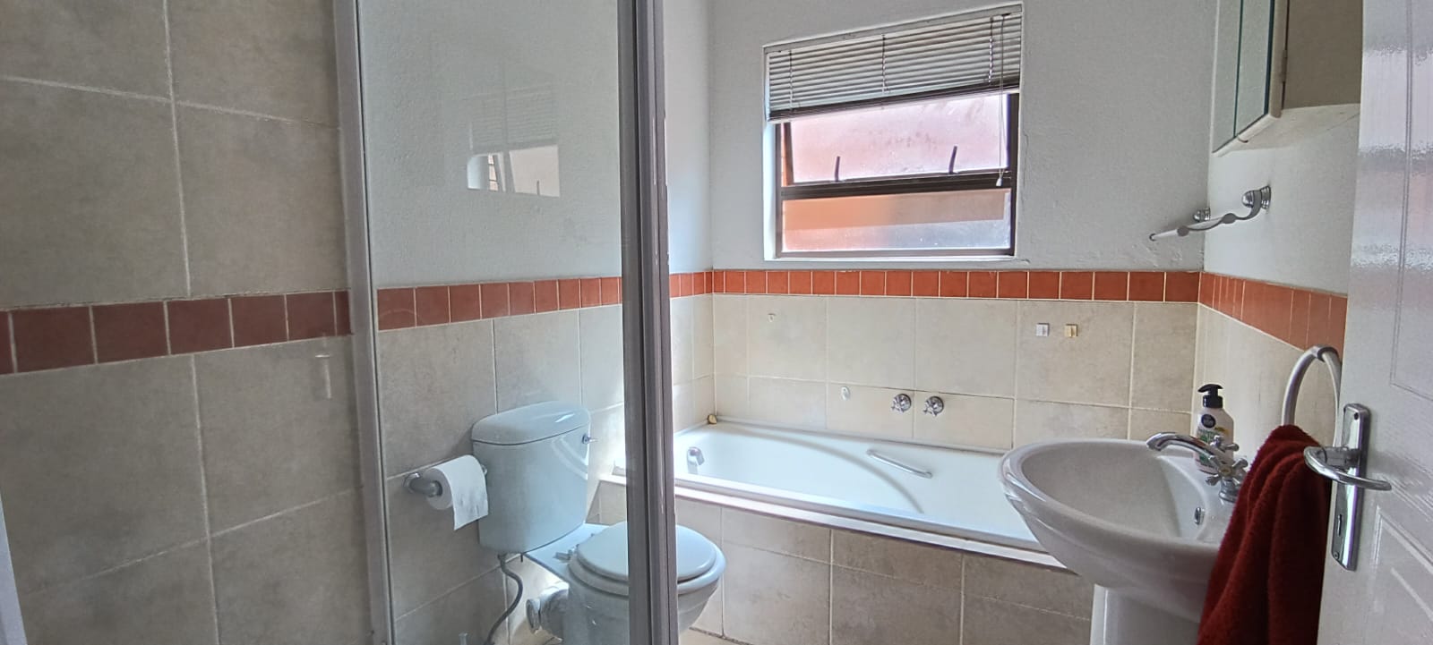 2 Bedroom Property for Sale in New Market Gauteng