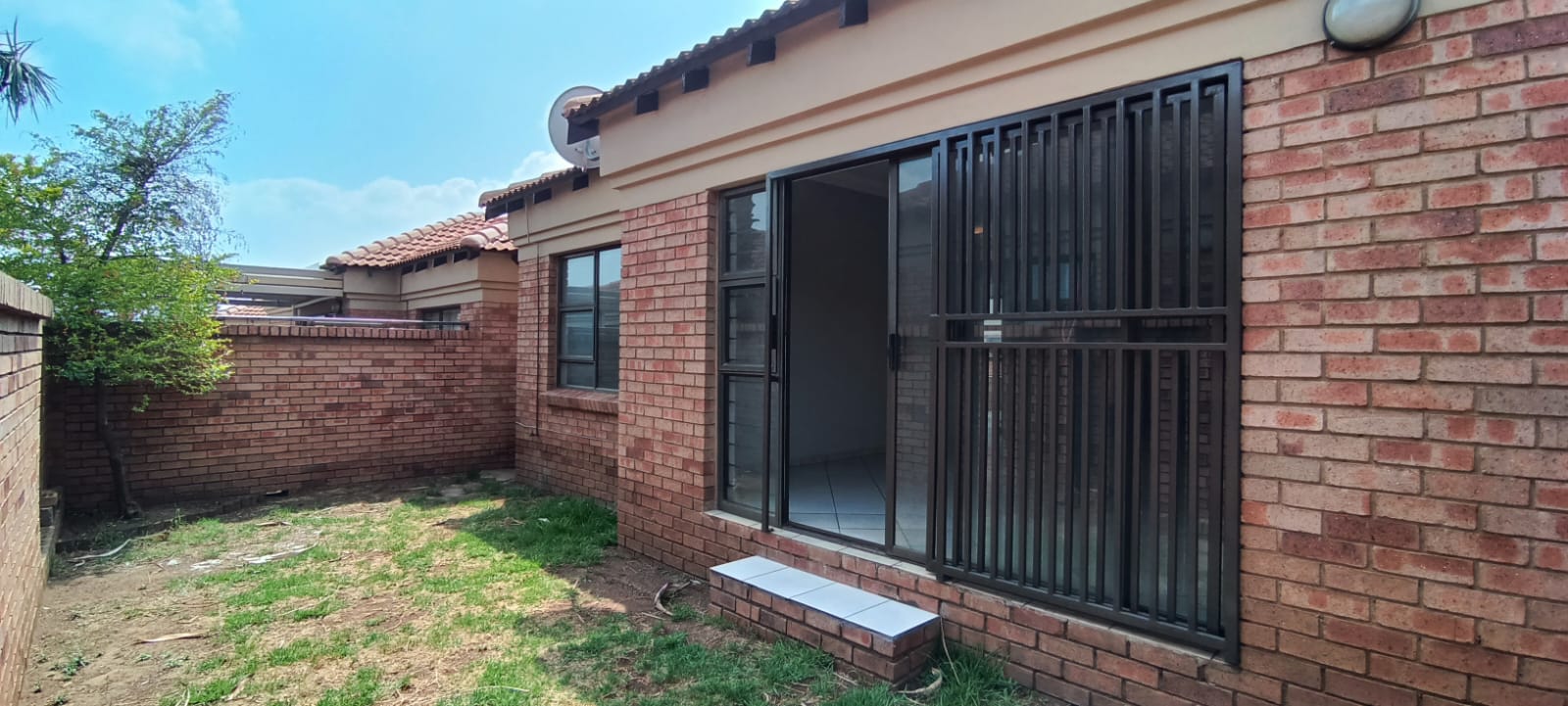 2 Bedroom Property for Sale in New Market Gauteng