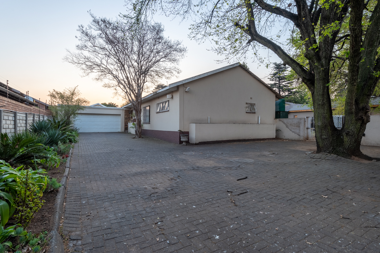 3 Bedroom Property for Sale in New Redruth Gauteng