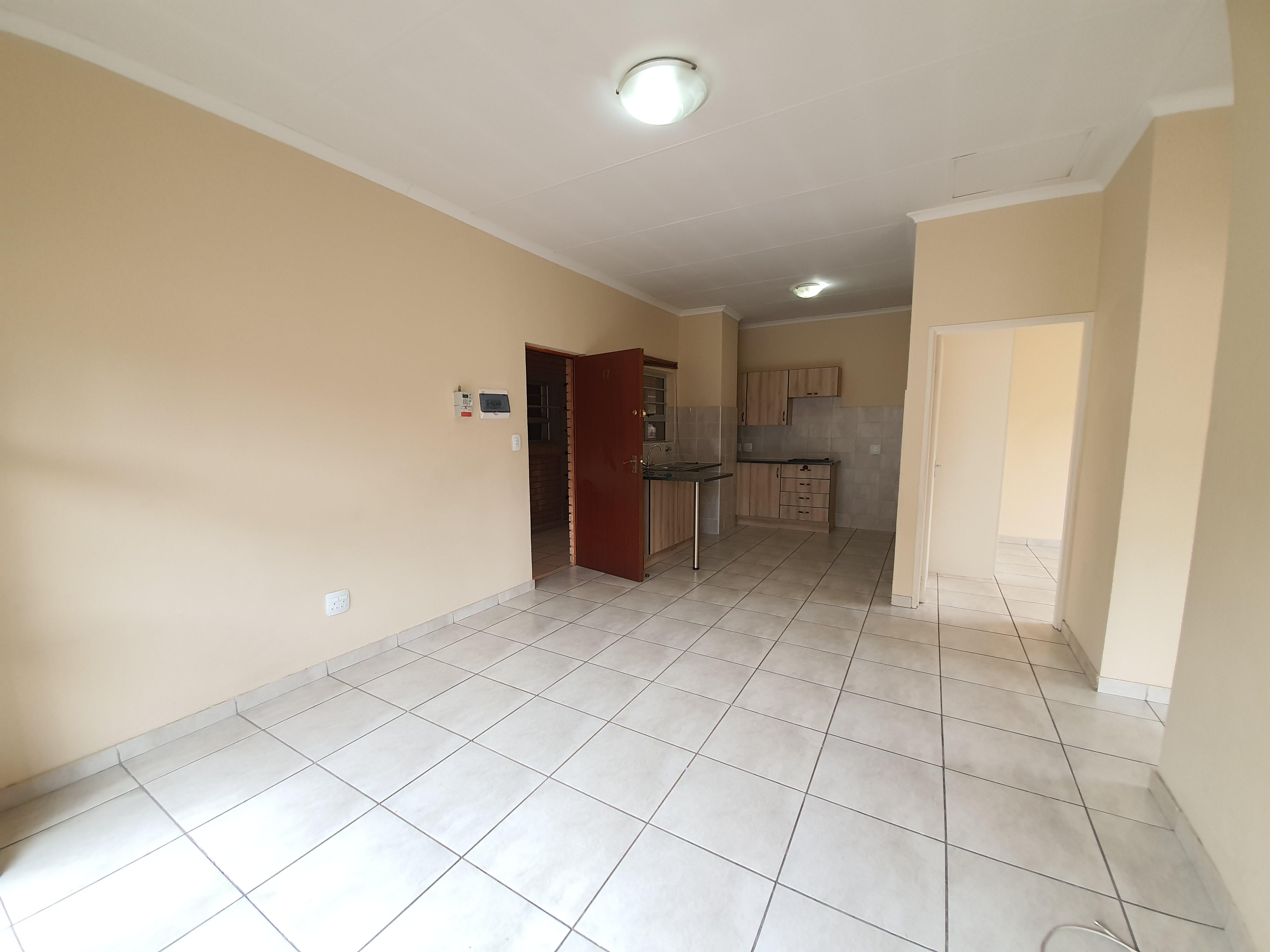 To Let 2 Bedroom Property for Rent in Radiokop Gauteng