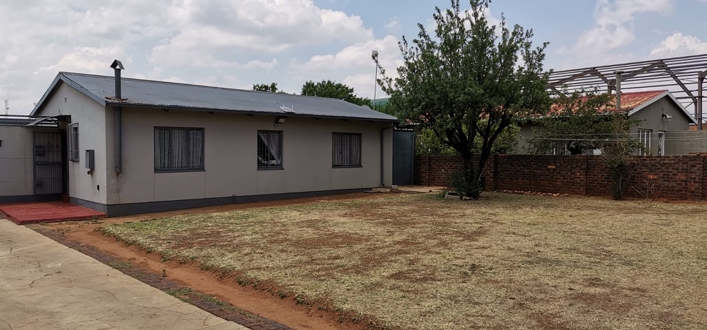 3 Bedroom Property for Sale in Palm Ridge Gauteng