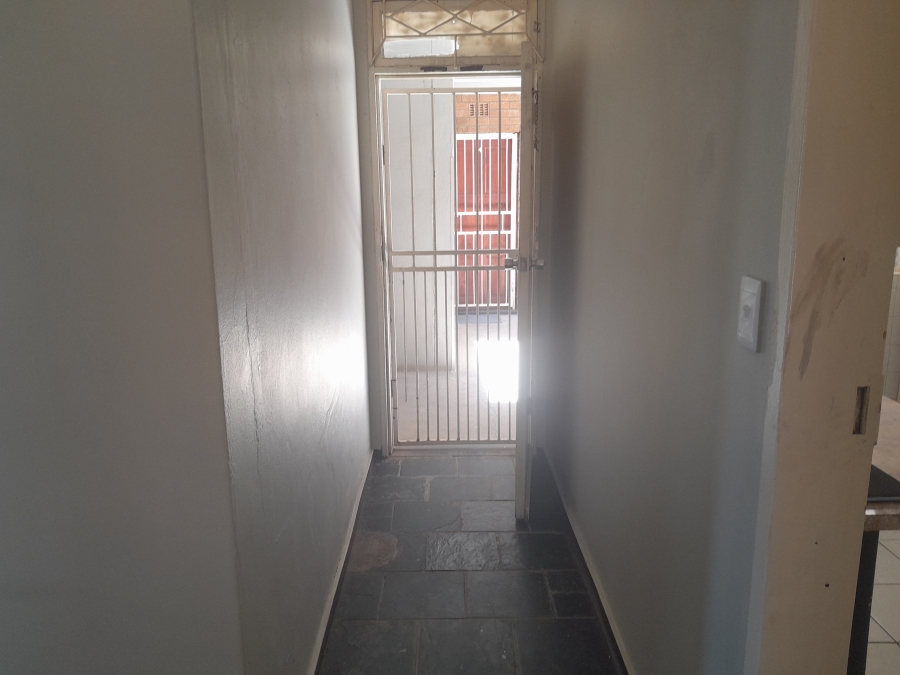 To Let 2 Bedroom Property for Rent in Alberton North Gauteng