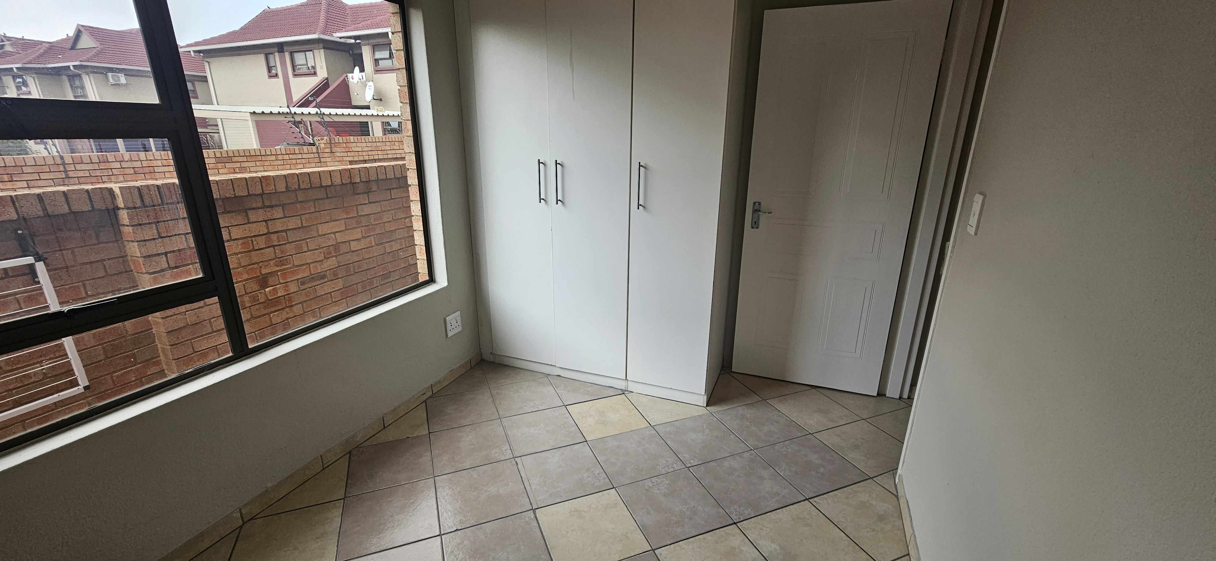 2 Bedroom Property for Sale in New Market Gauteng