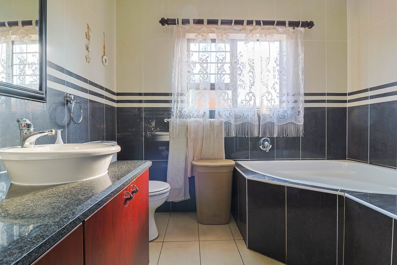 3 Bedroom Property for Sale in New Market Gauteng