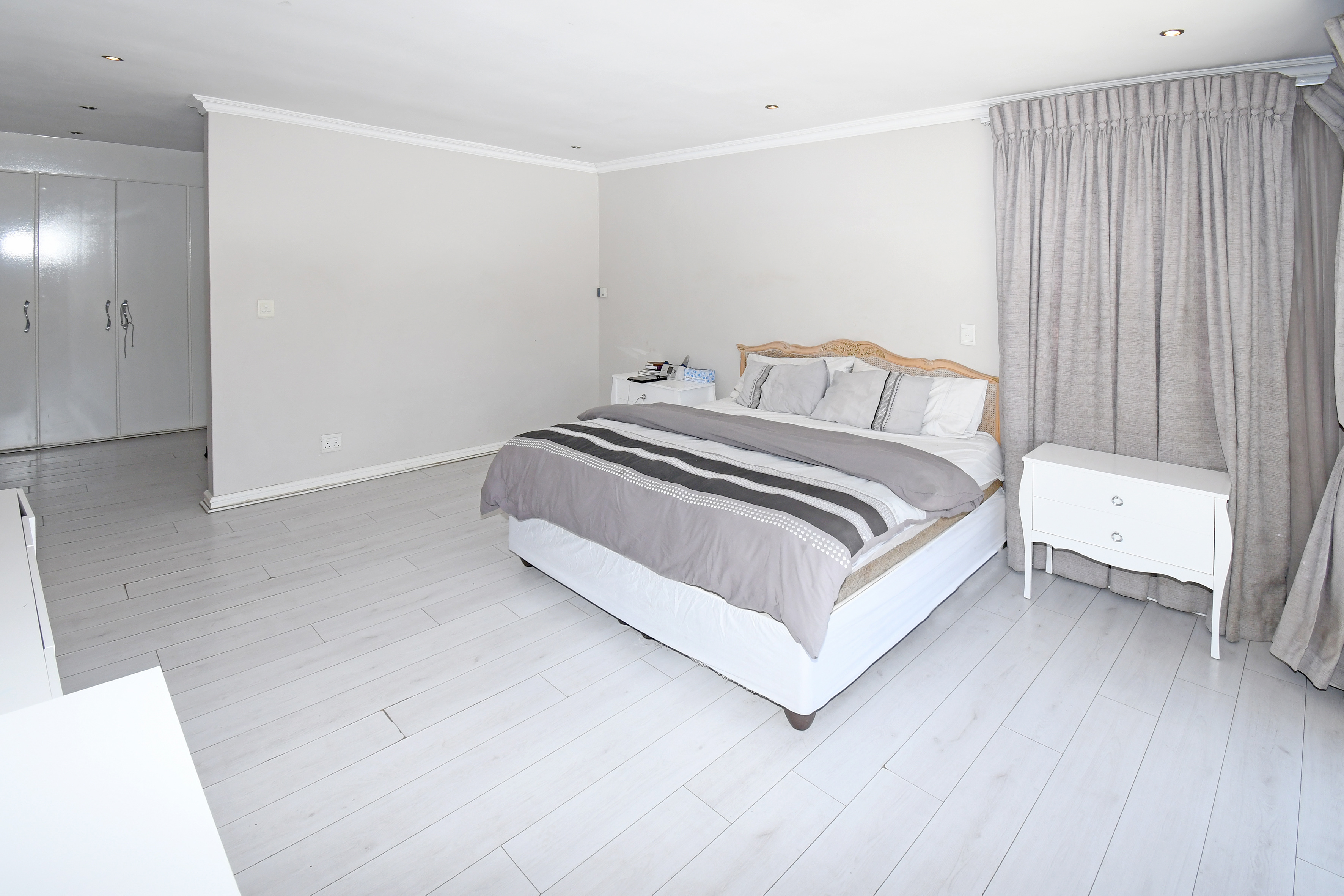 4 Bedroom Property for Sale in Fairmount Gauteng