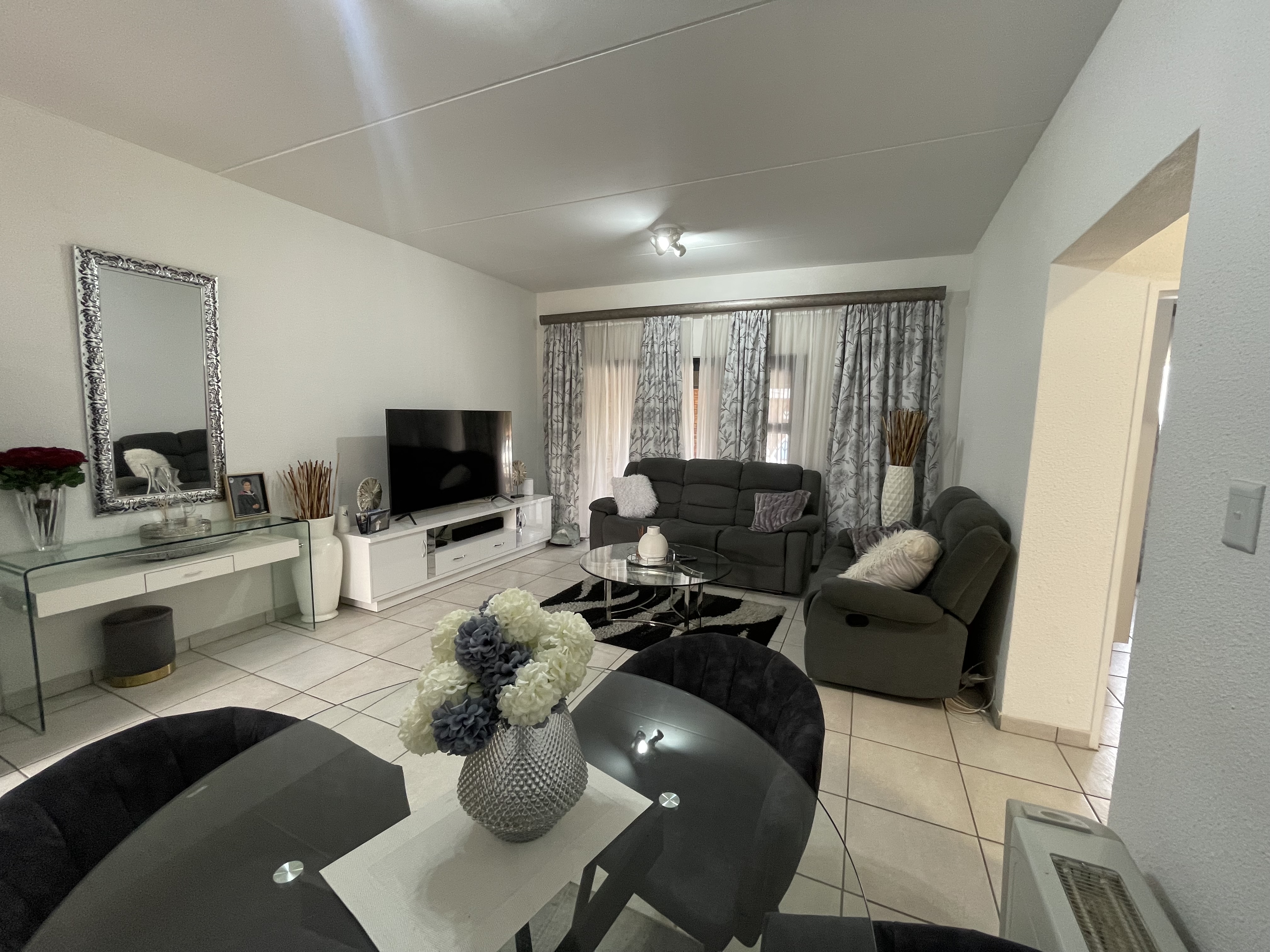 3 Bedroom Property for Sale in Ravenswood Gauteng