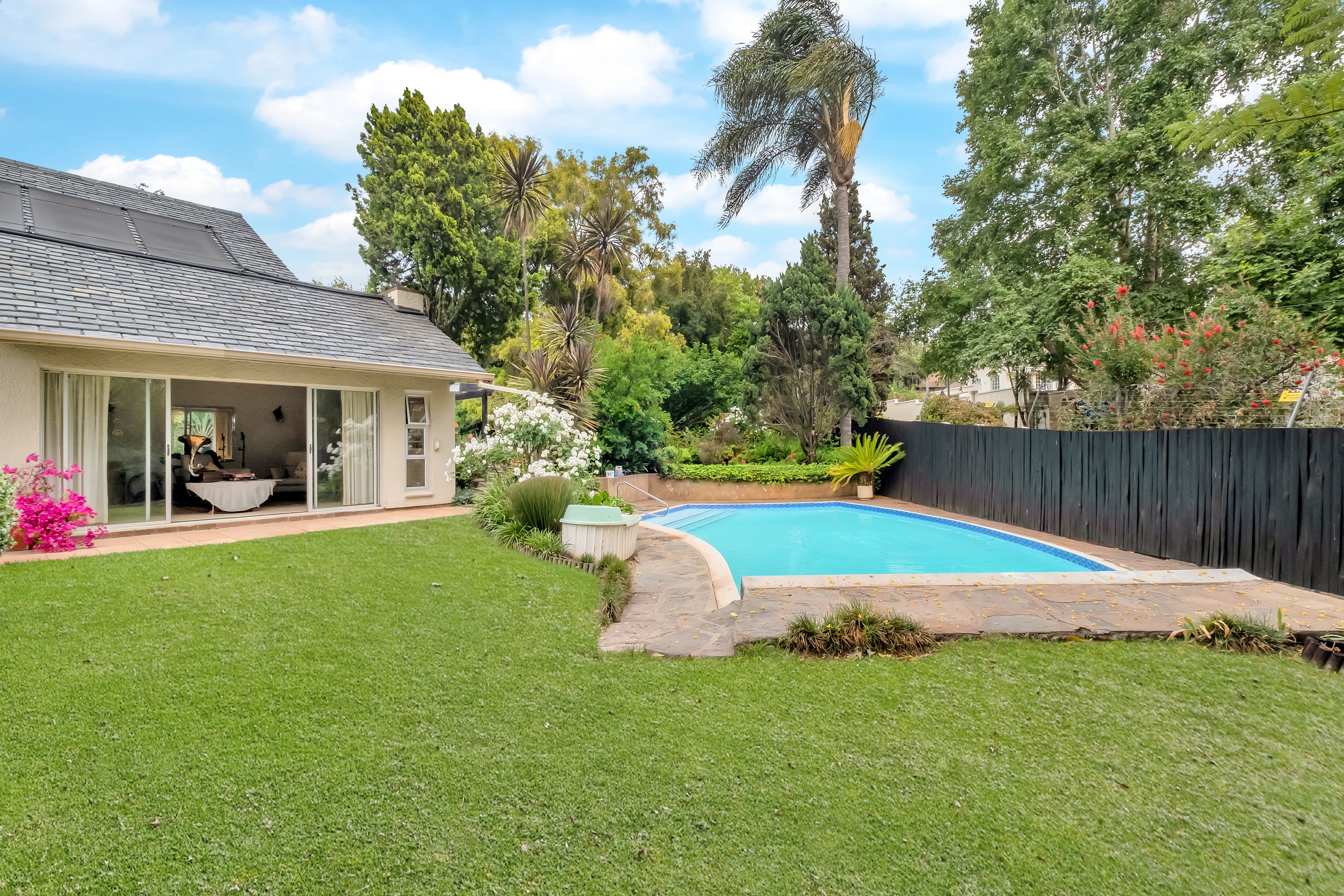 3 Bedroom Property for Sale in Atholhurst Gauteng