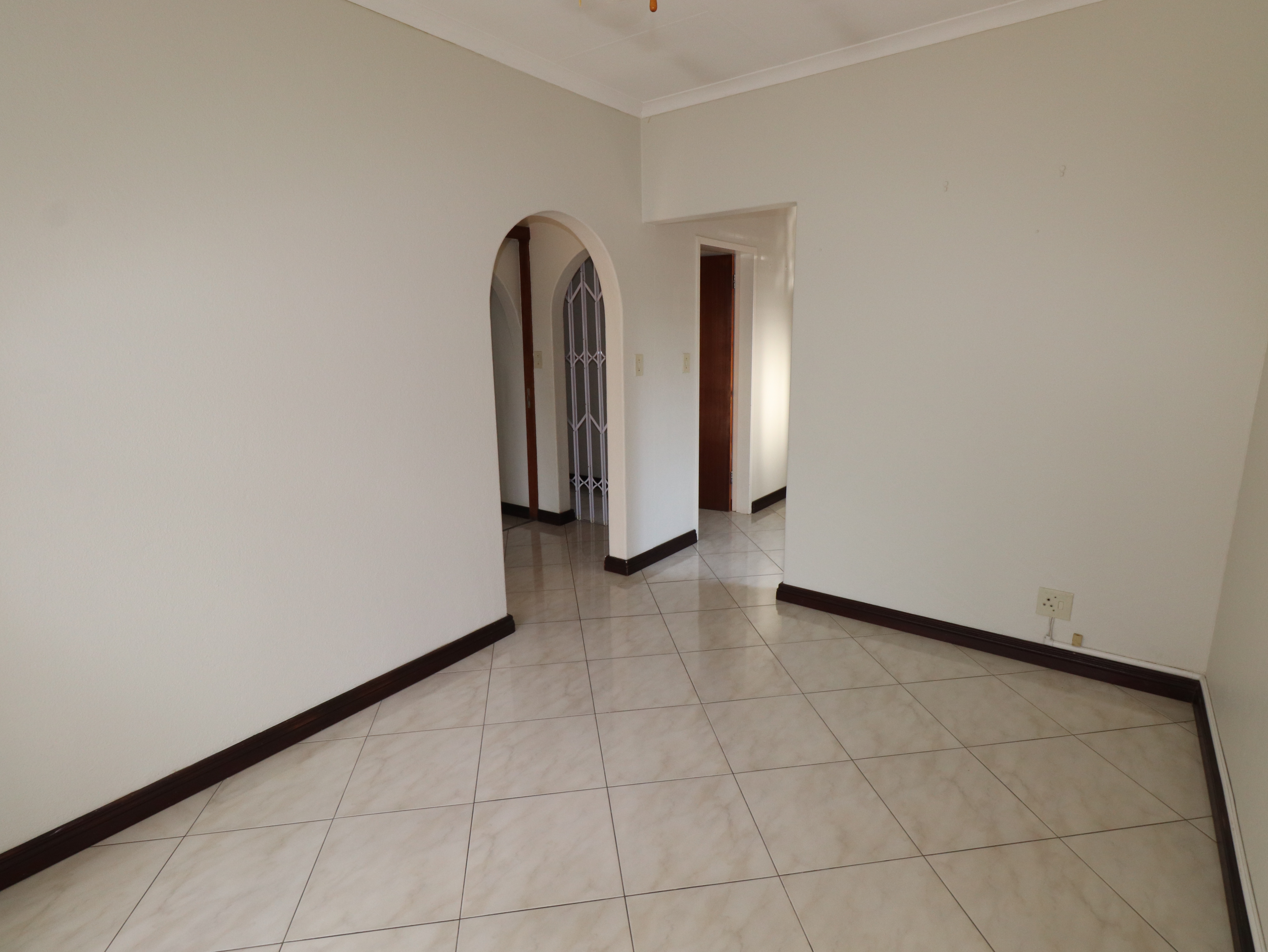 3 Bedroom Property for Sale in Birchleigh North Gauteng