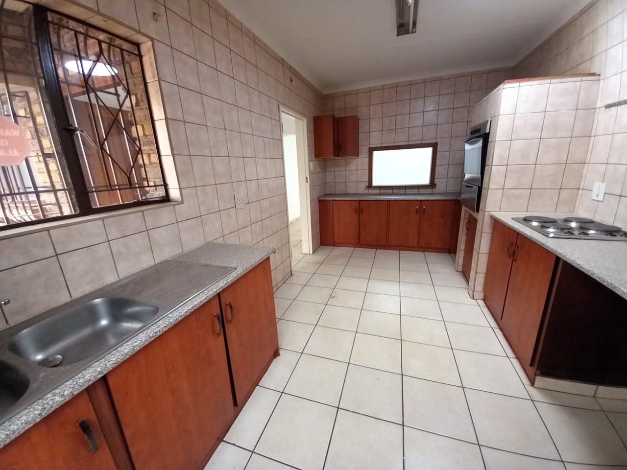 3 Bedroom Property for Sale in Birchleigh North Gauteng