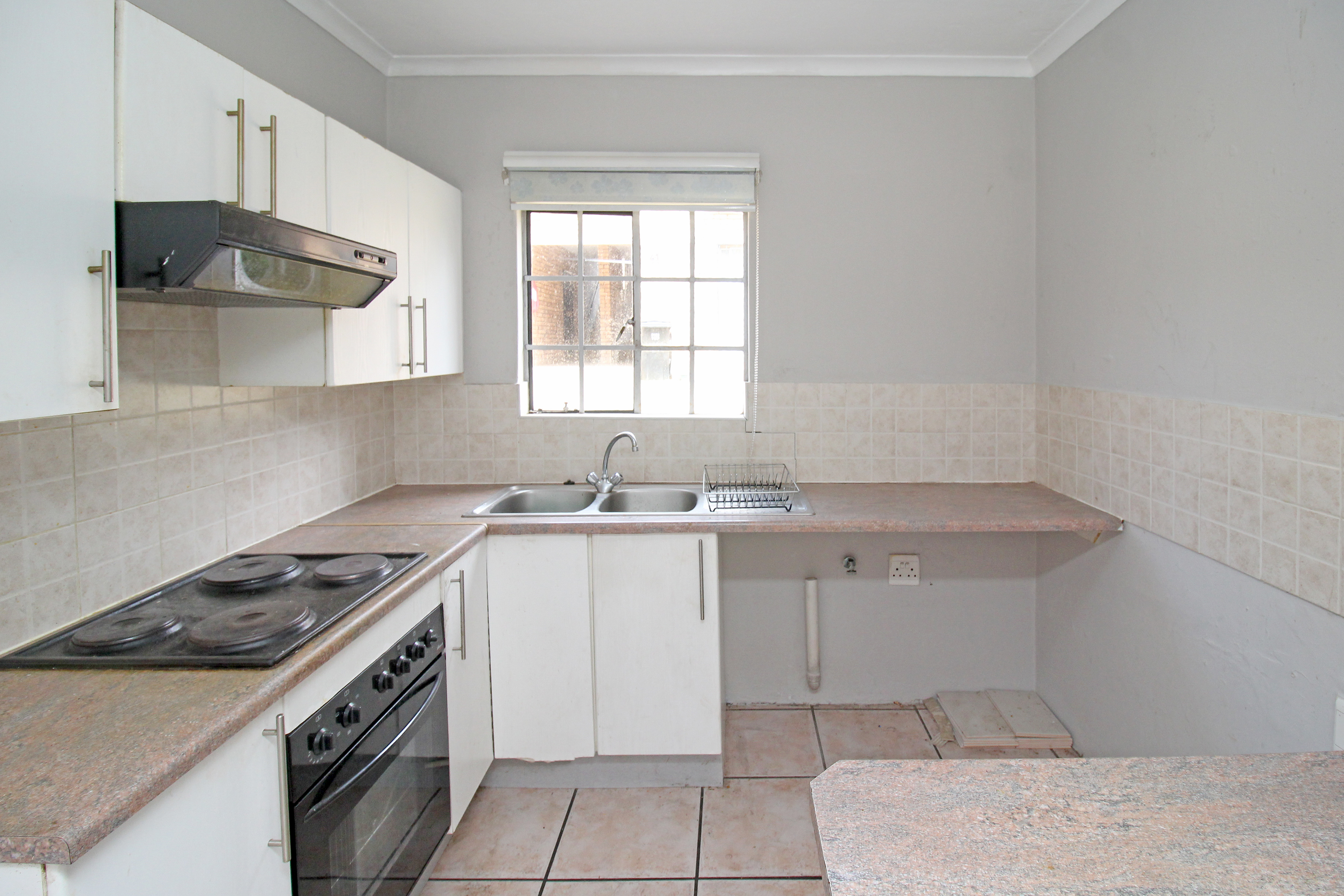 2 Bedroom Property for Sale in Weltevreden Park Gauteng