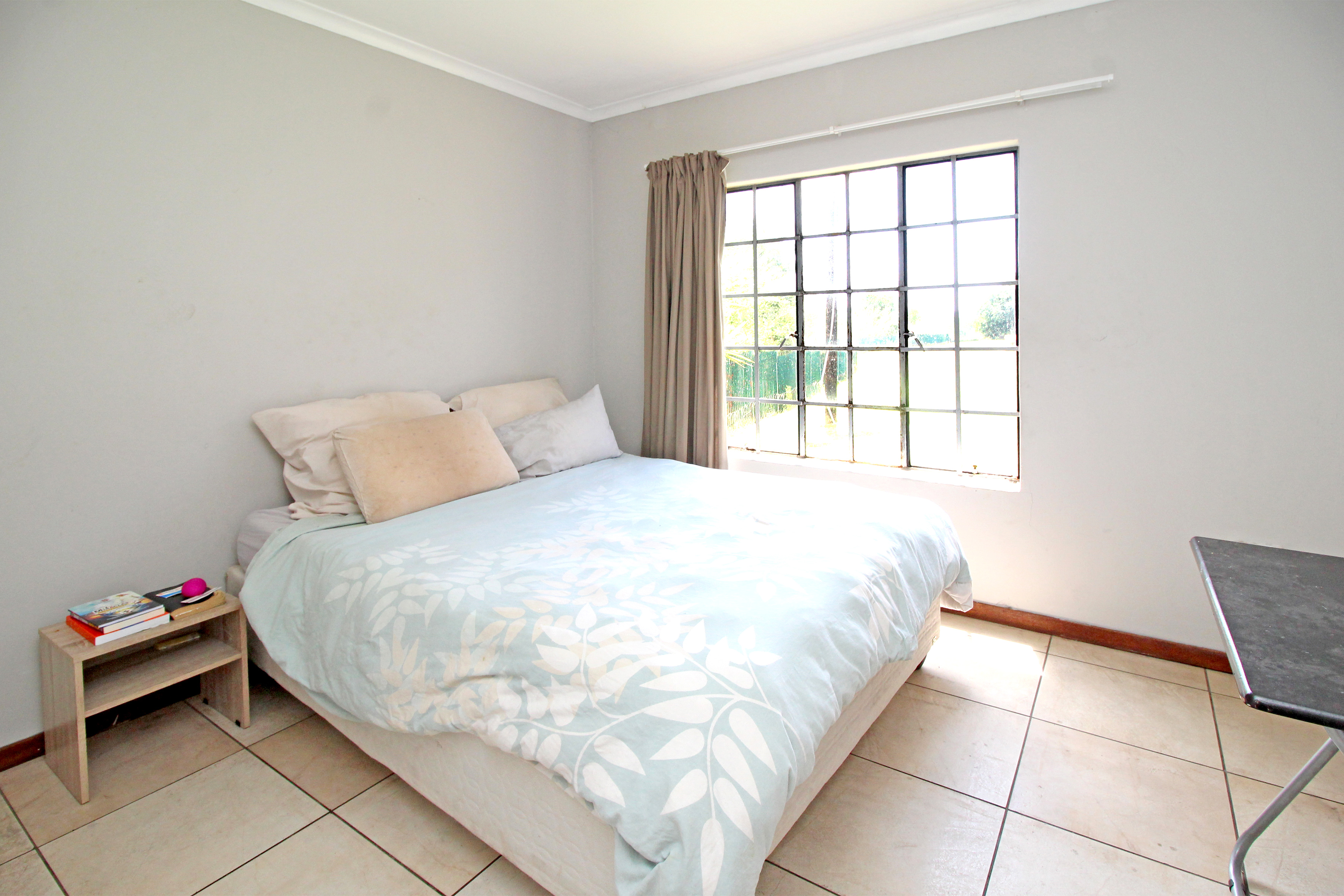 2 Bedroom Property for Sale in Weltevreden Park Gauteng