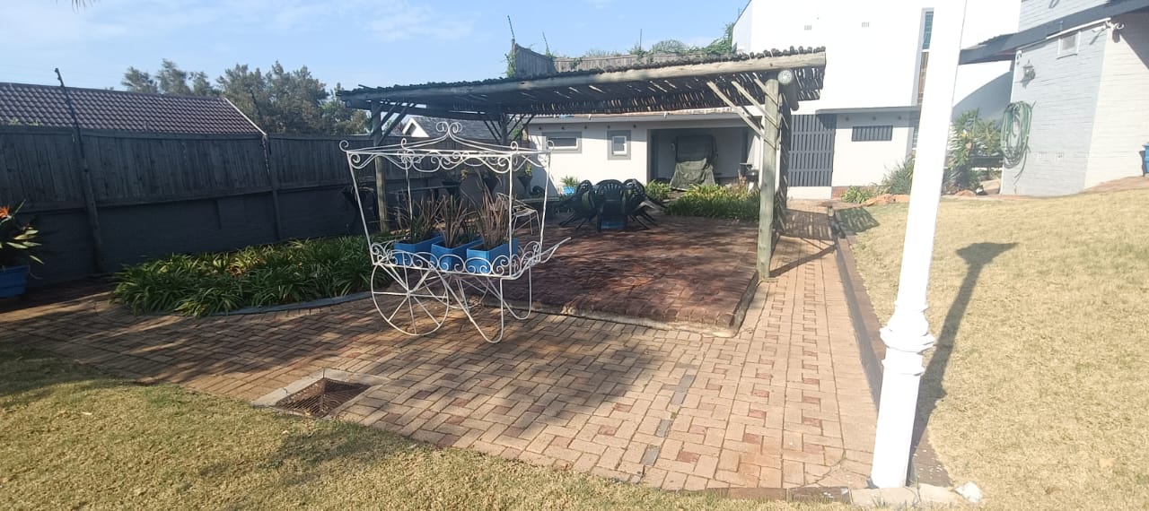 To Let 1 Bedroom Property for Rent in Emmarentia Gauteng