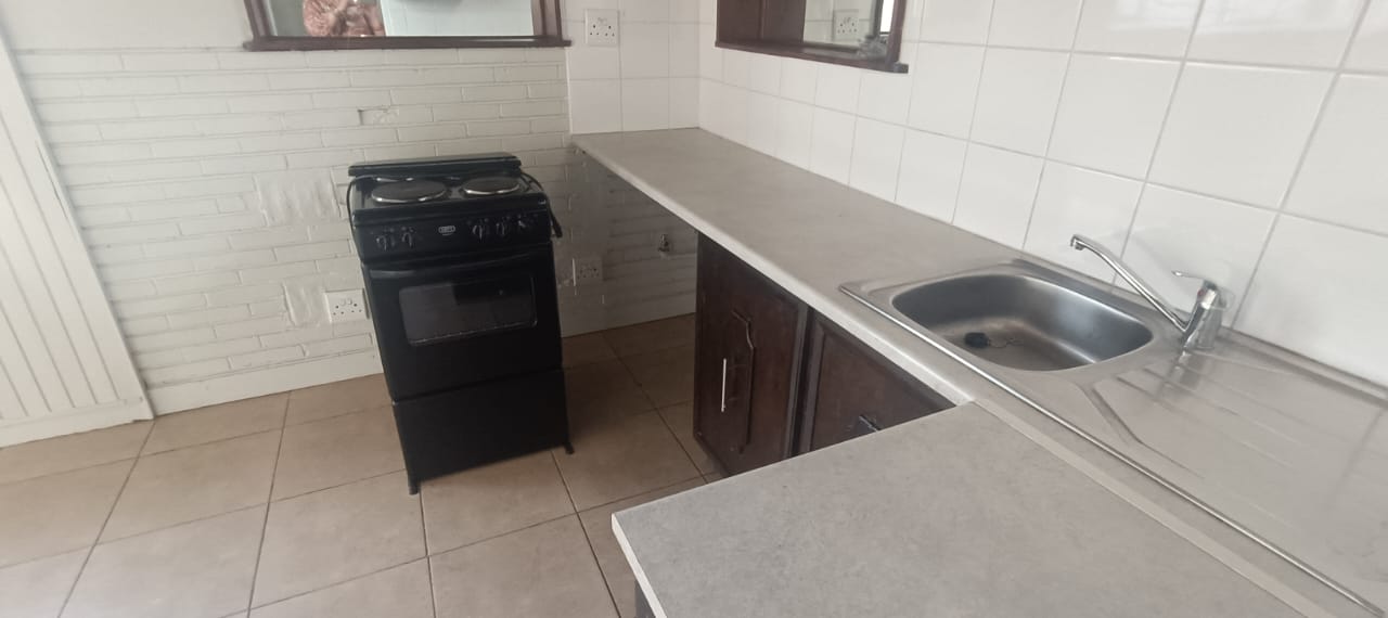 To Let 1 Bedroom Property for Rent in Emmarentia Gauteng