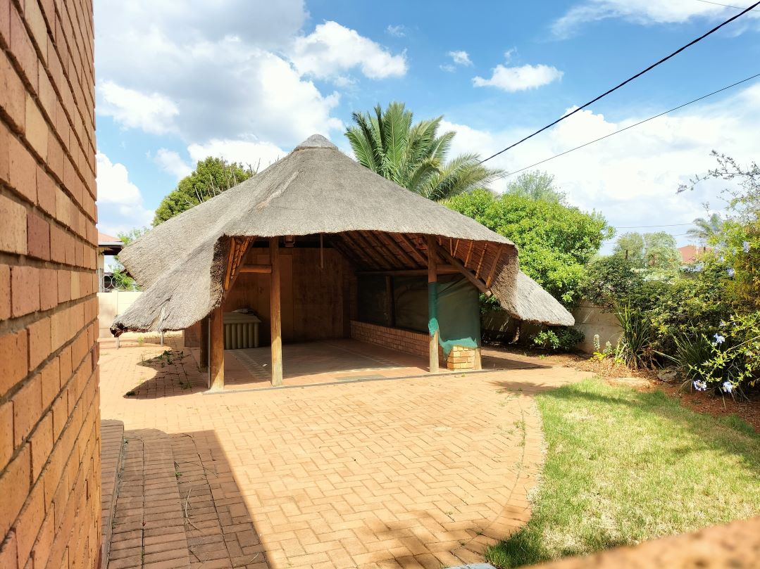 3 Bedroom Property for Sale in Discovery Gauteng