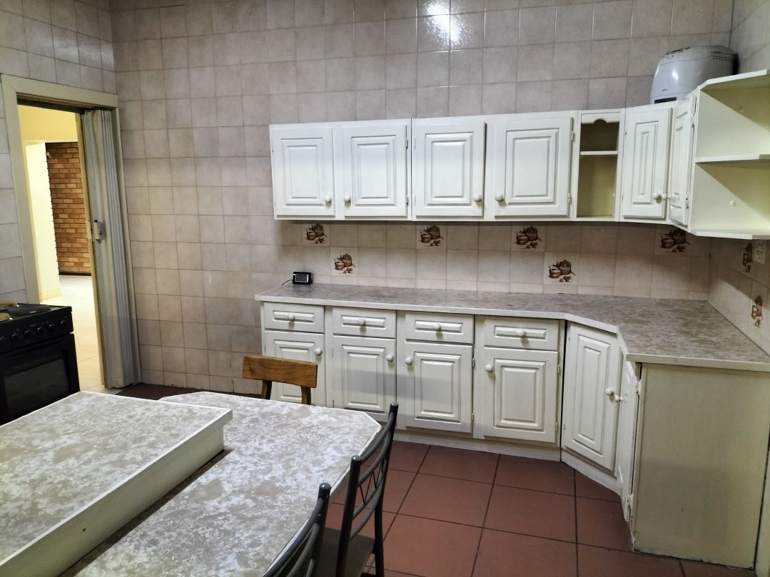 3 Bedroom Property for Sale in Discovery Gauteng