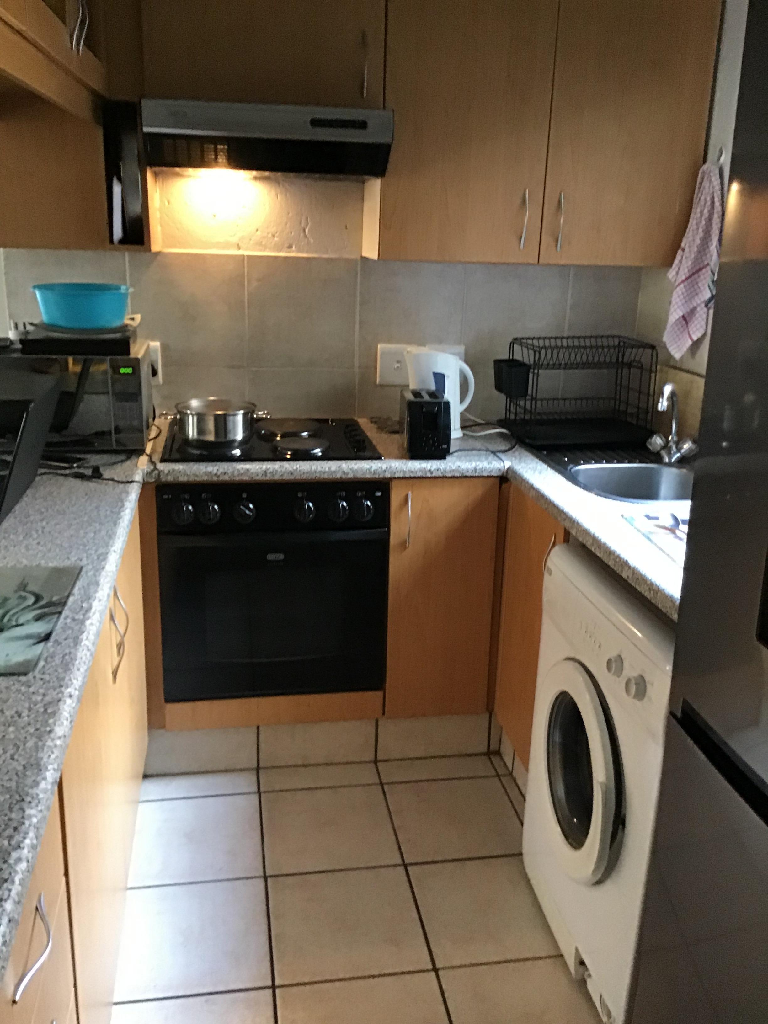 To Let 1 Bedroom Property for Rent in Sunninghill Gauteng