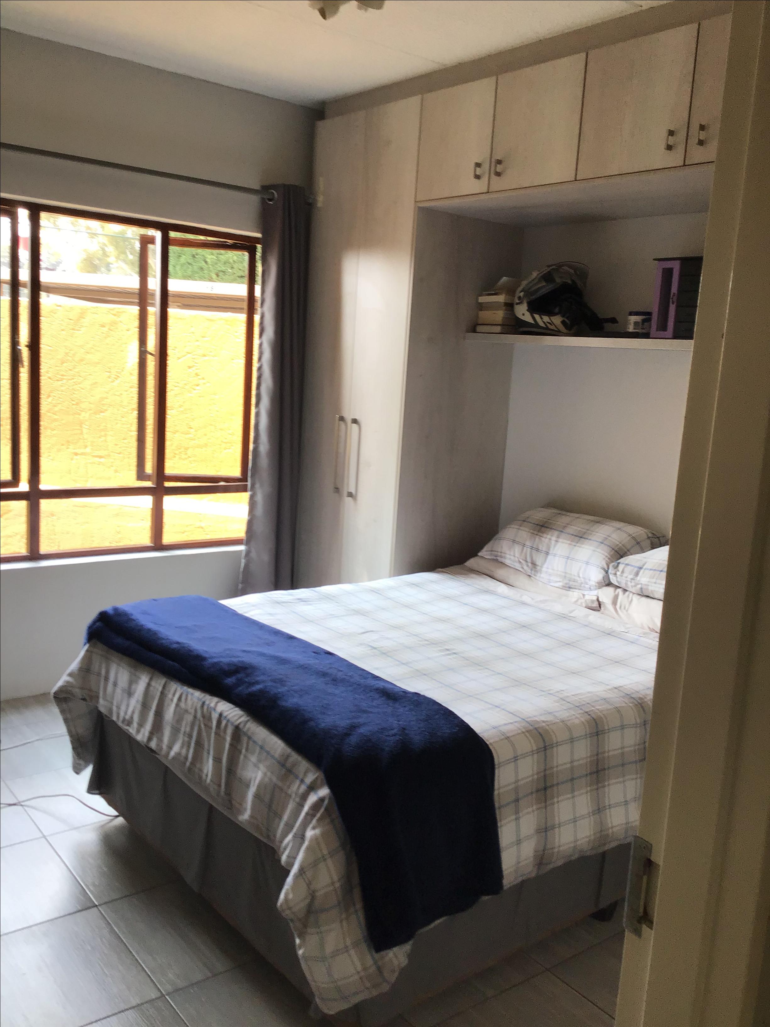 To Let 1 Bedroom Property for Rent in Sunninghill Gauteng