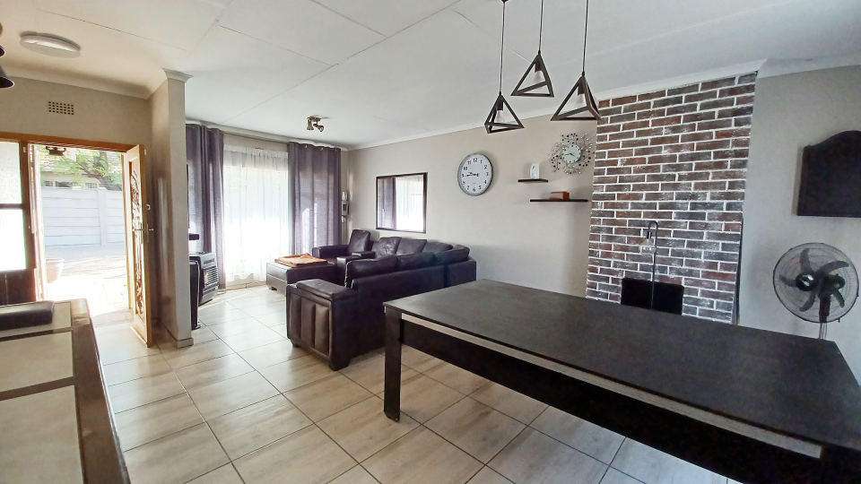 3 Bedroom Property for Sale in Vanderbijlpark SE 2 Gauteng