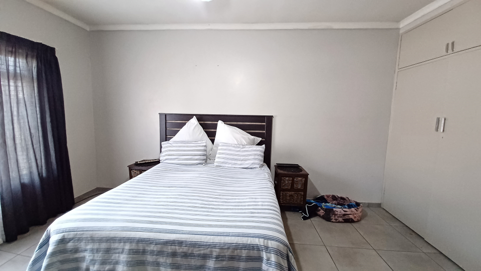 3 Bedroom Property for Sale in Vanderbijlpark SE 2 Gauteng