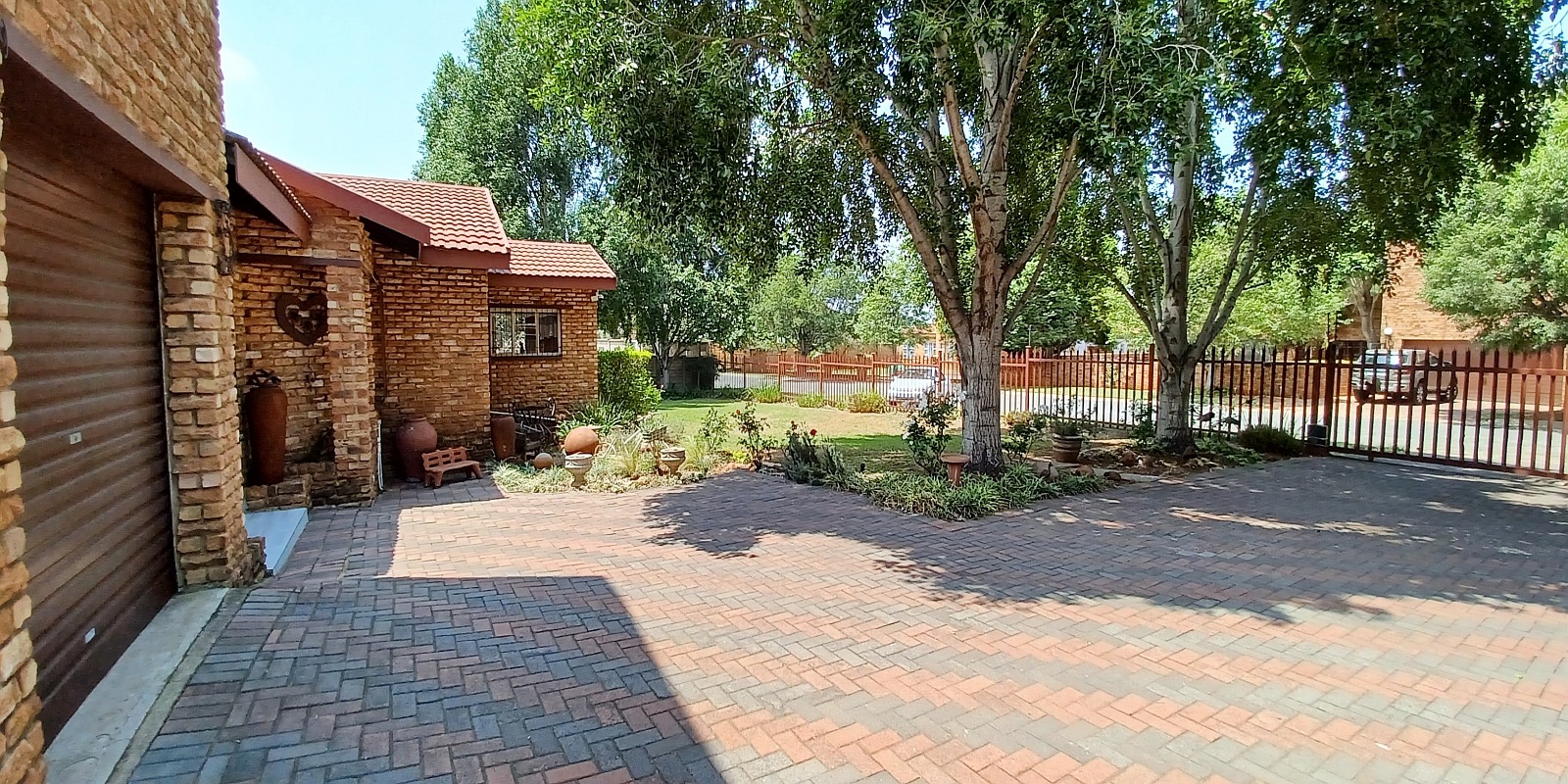 3 Bedroom Property for Sale in Vanderbijlpark SE 4 Gauteng