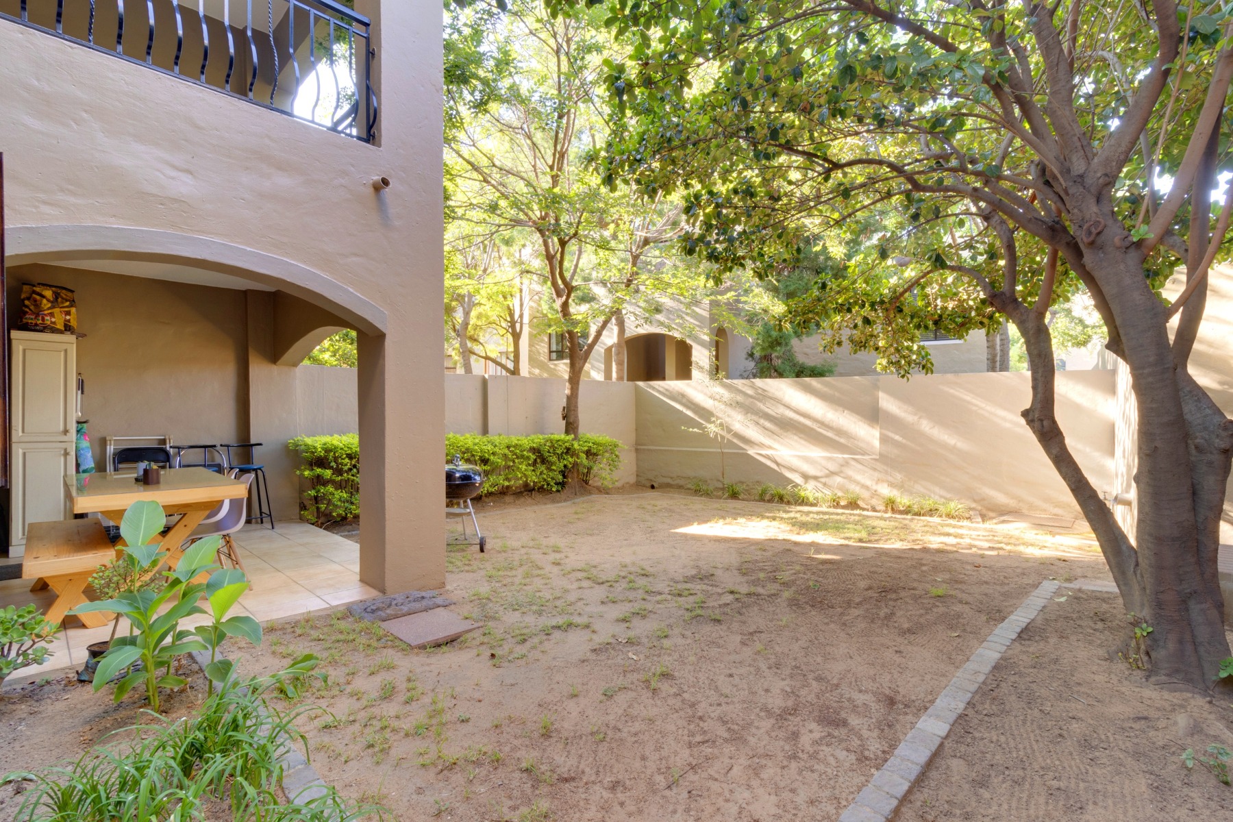 1 Bedroom Property for Sale in Lonehill Gauteng