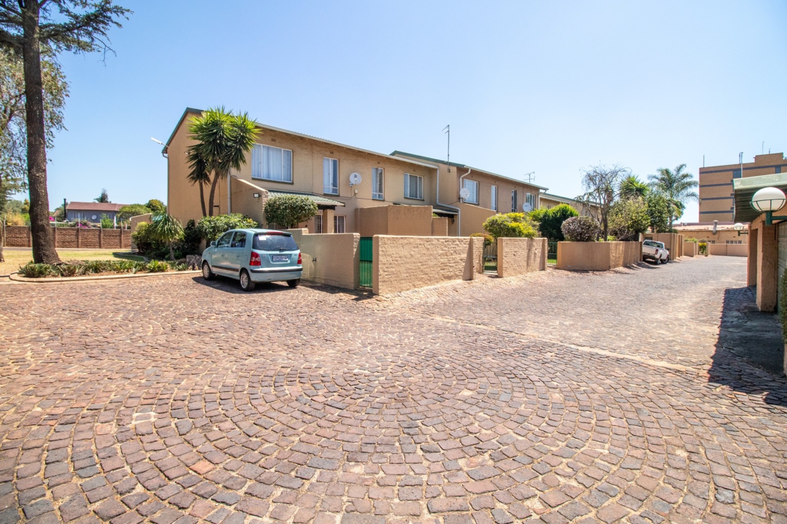 3 Bedroom Property for Sale in Aston Manor Gauteng