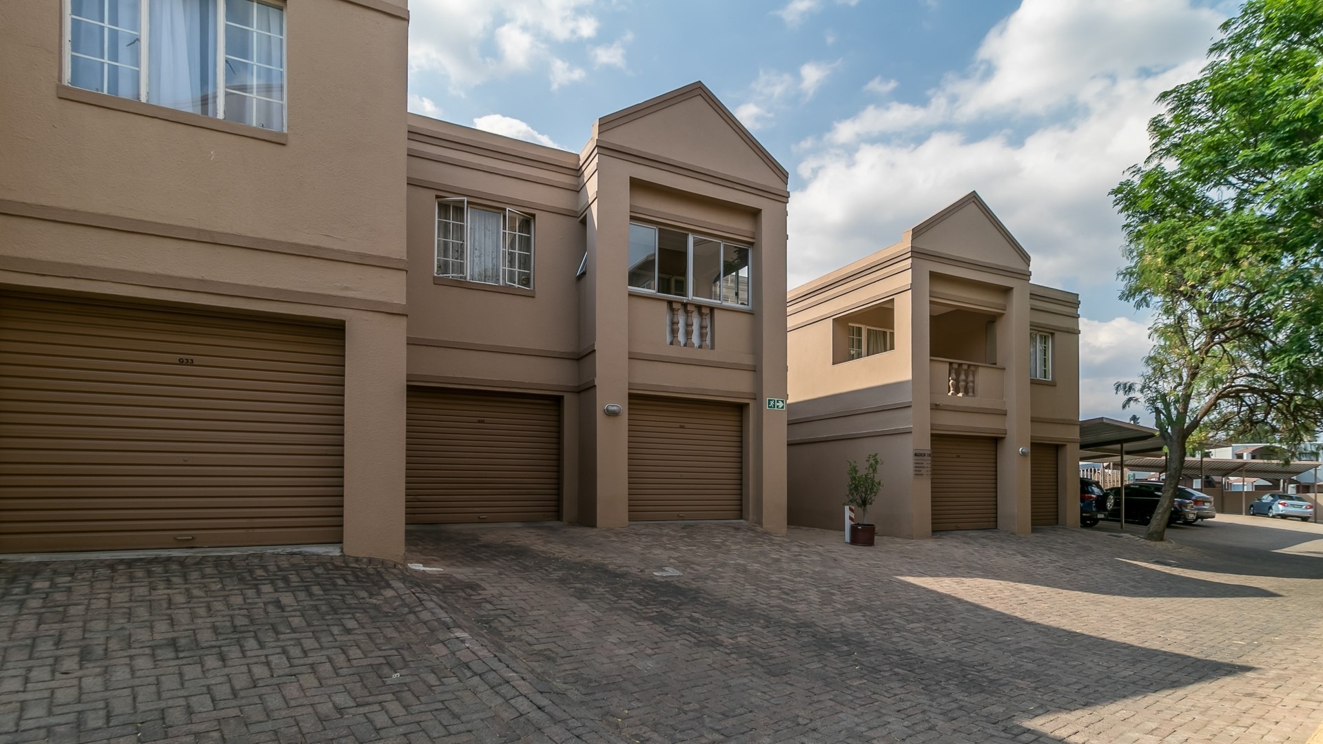 3 Bedroom Property for Sale in Vorna Valley Gauteng