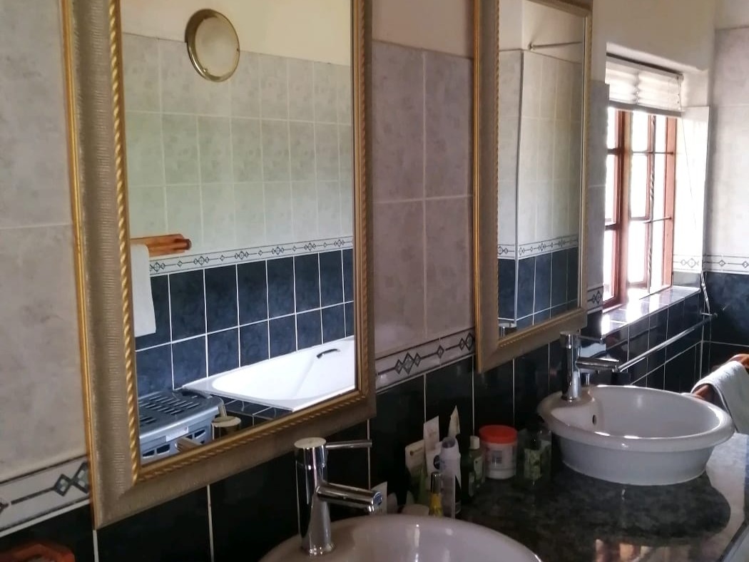 8 Bedroom Property for Sale in Roodeplaat Gauteng