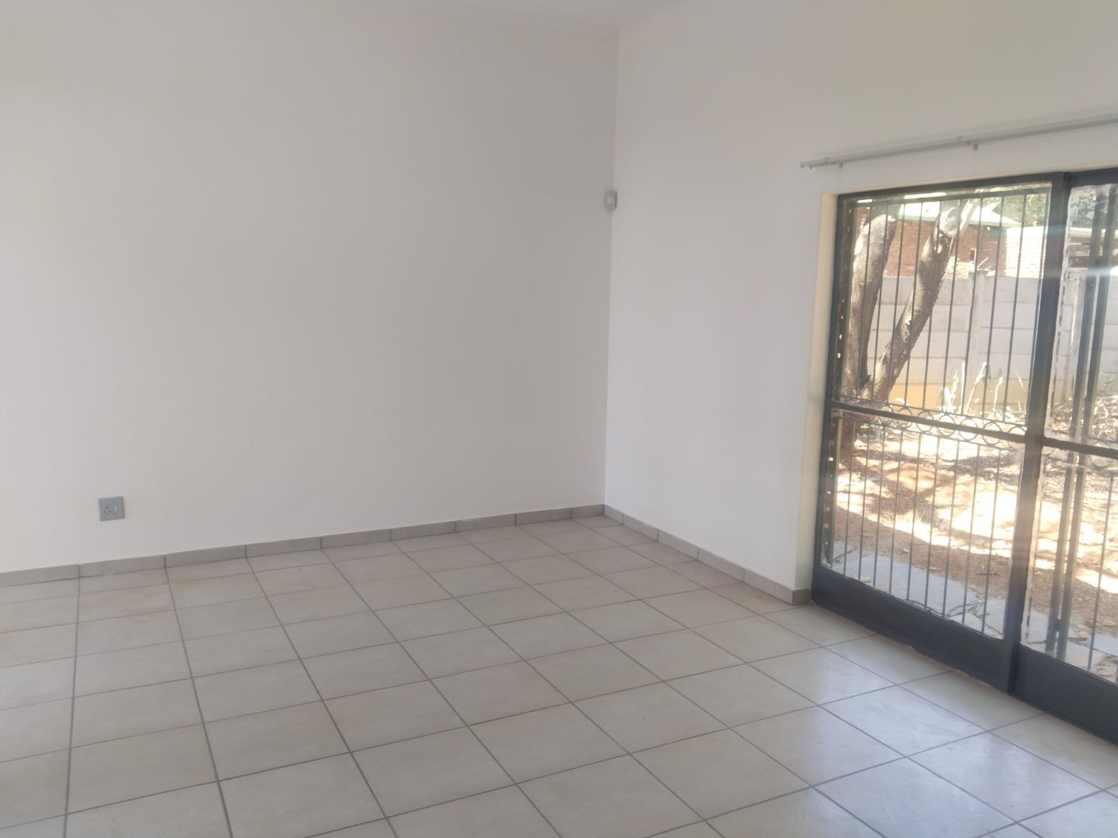 3 Bedroom Property for Sale in Florauna Gauteng