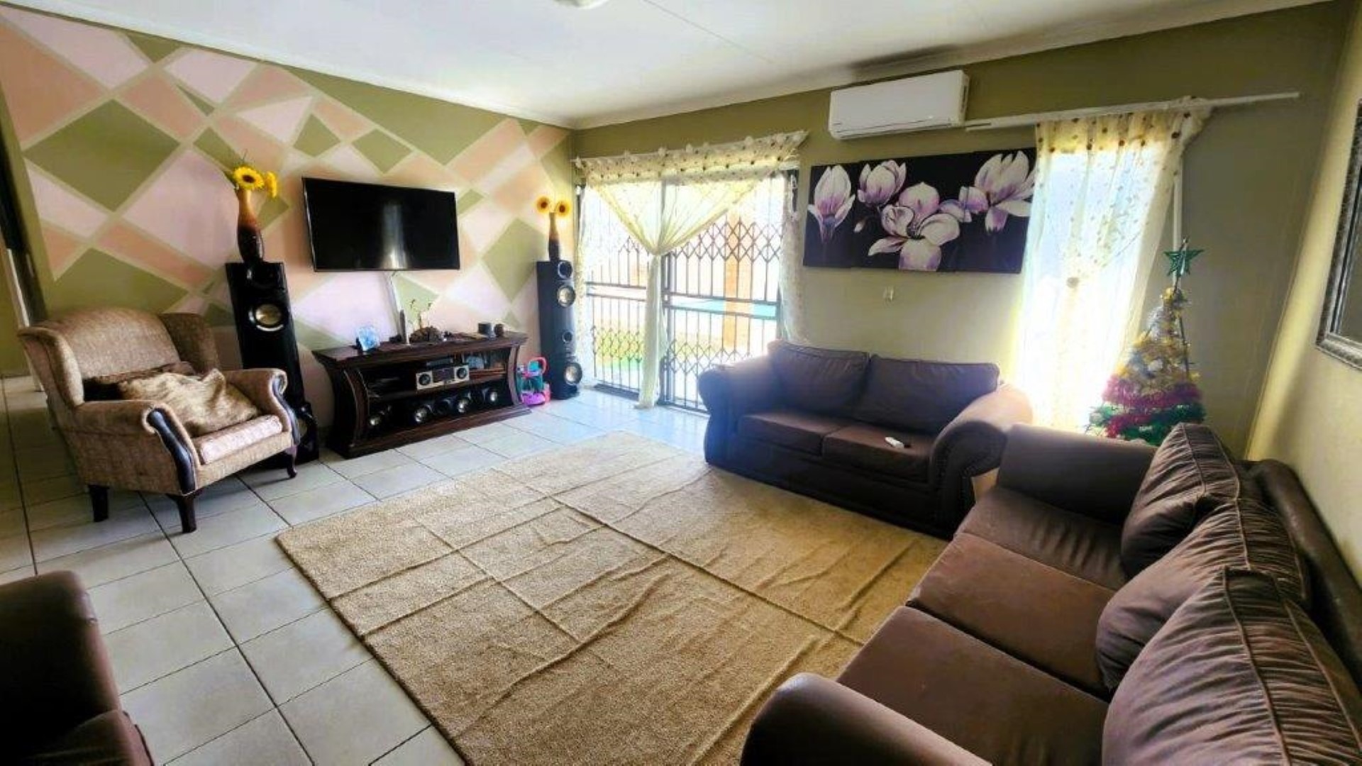 3 Bedroom Property for Sale in Waterkloof Gauteng