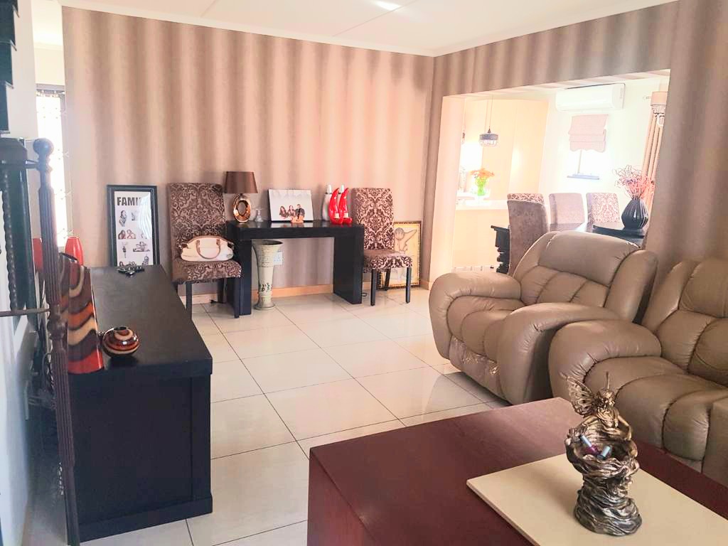 3 Bedroom Property for Sale in Carlswald Gauteng