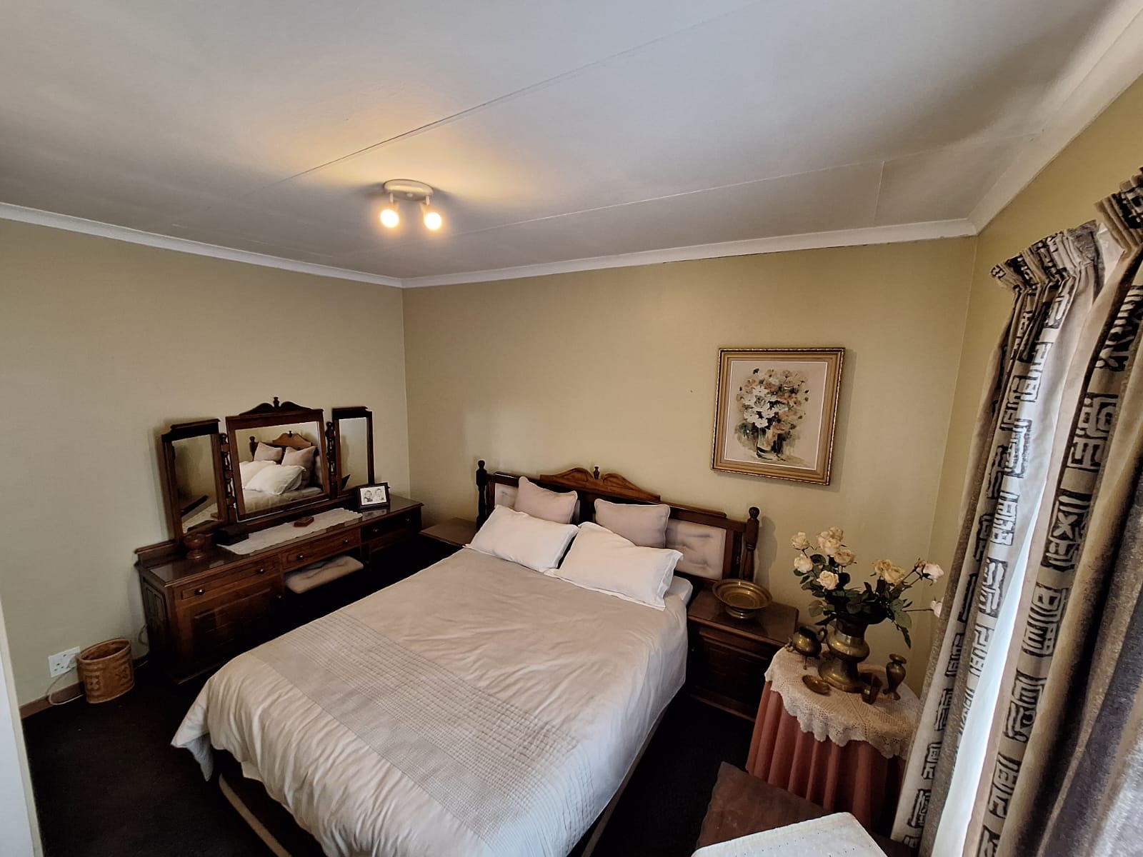 6 Bedroom Property for Sale in Elardus Park Gauteng