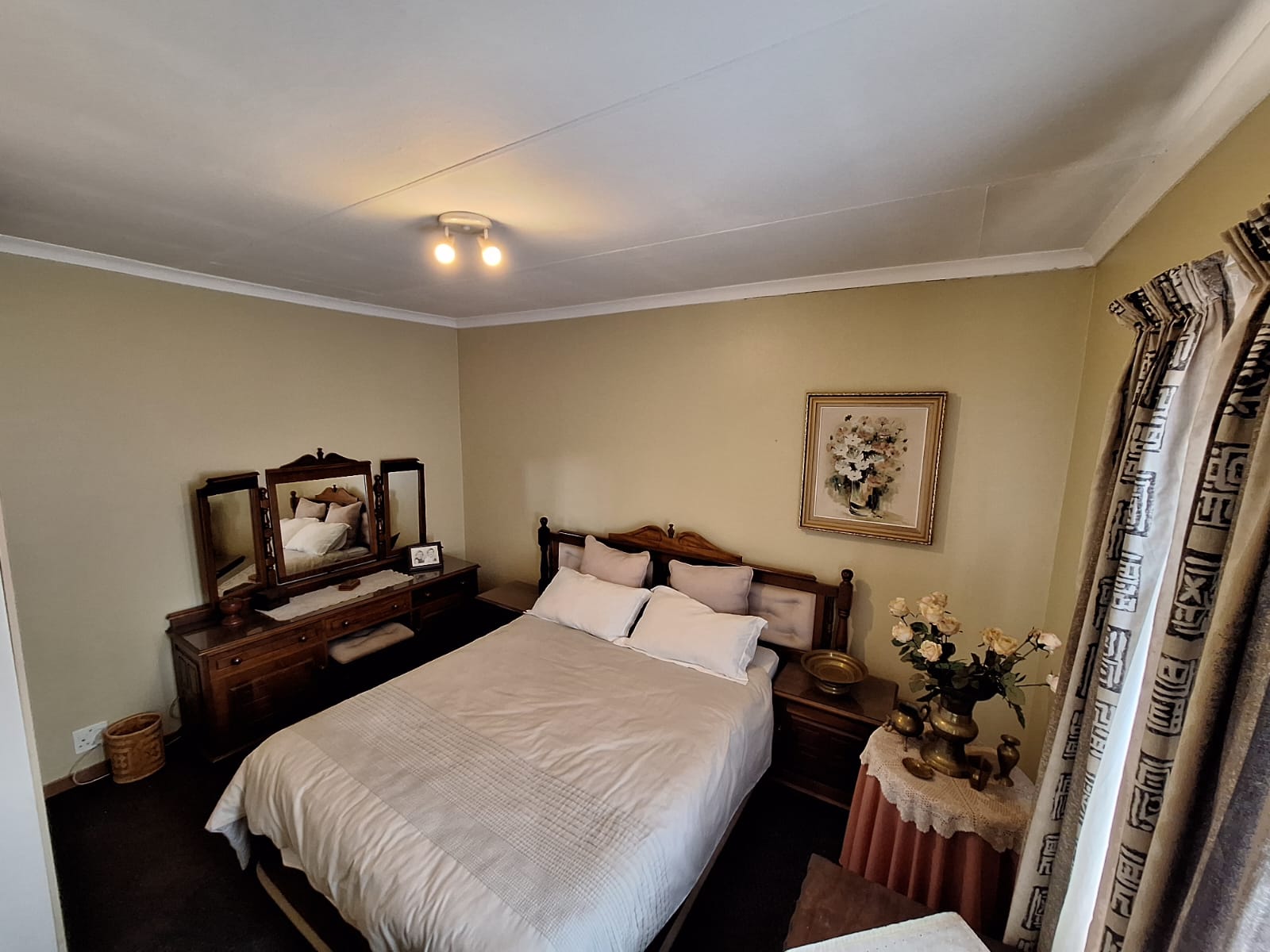 6 Bedroom Property for Sale in Elardus Park Gauteng