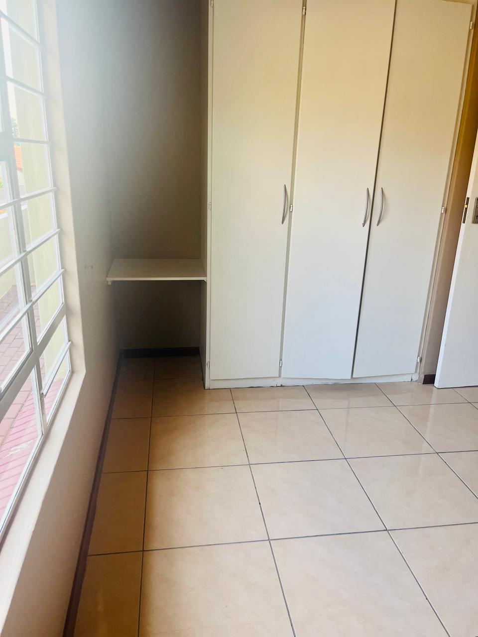 To Let 3 Bedroom Property for Rent in Halfway Gardens Gauteng