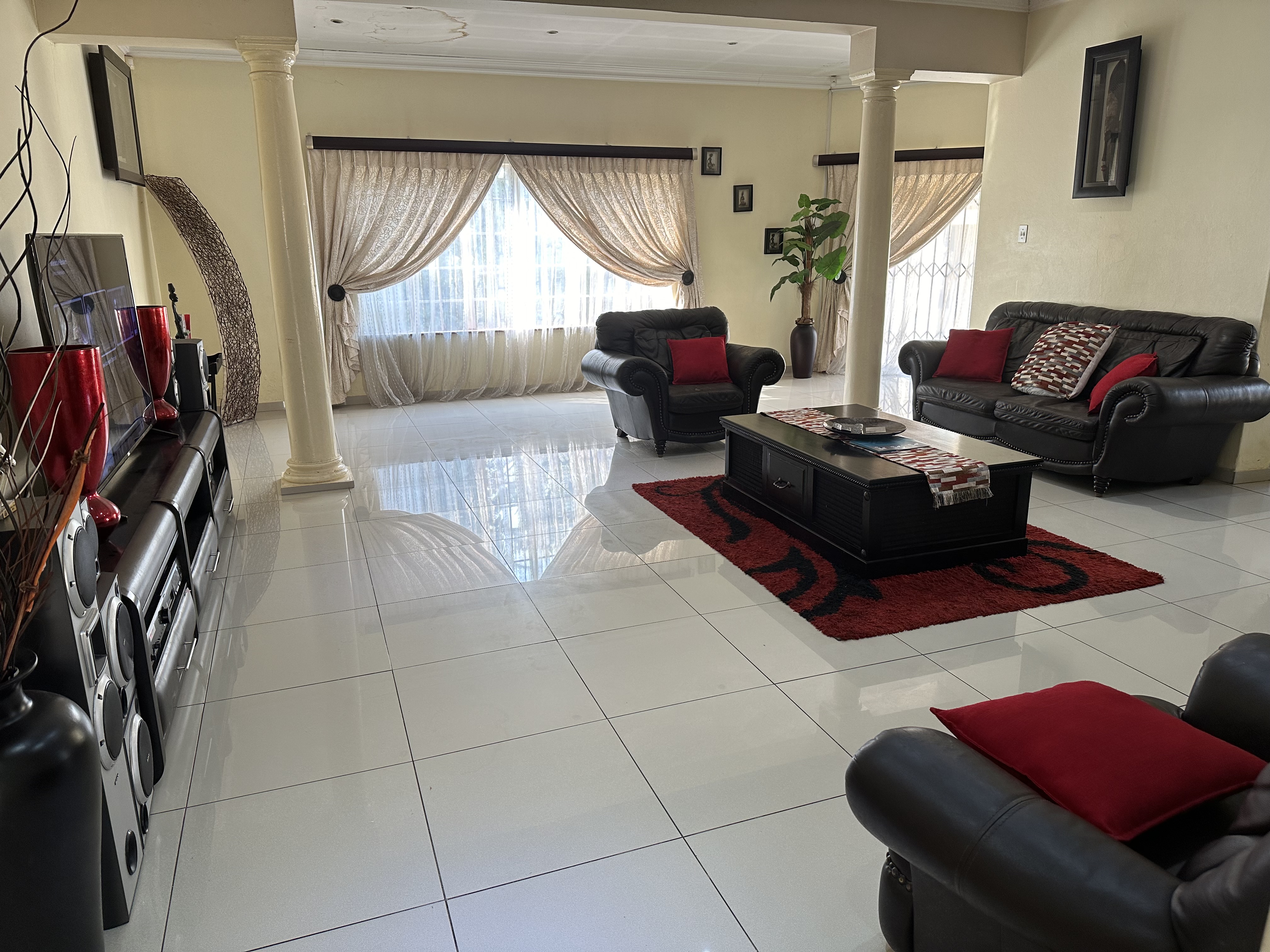 3 Bedroom Property for Sale in Edenvale Central Gauteng