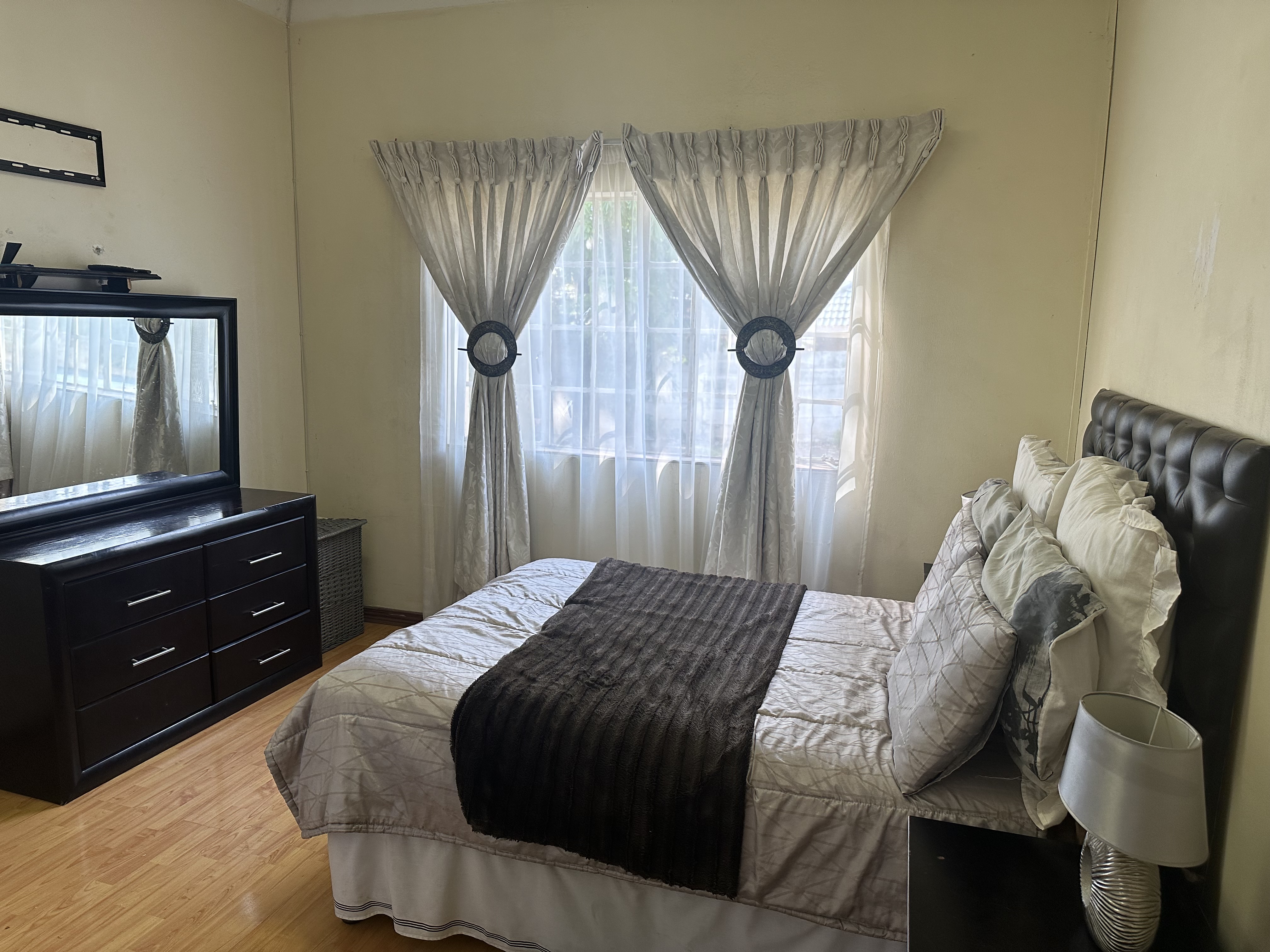 3 Bedroom Property for Sale in Edenvale Central Gauteng