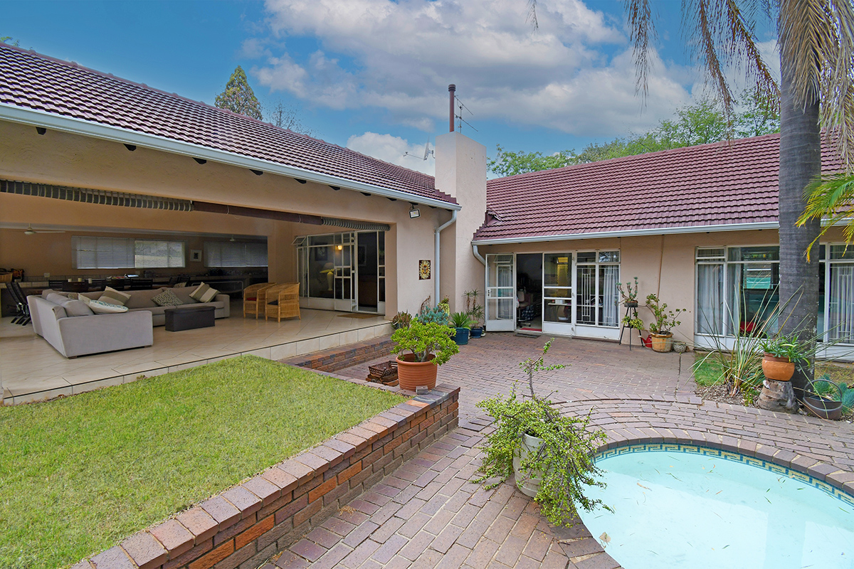 4 Bedroom Property for Sale in Ferndale Gauteng