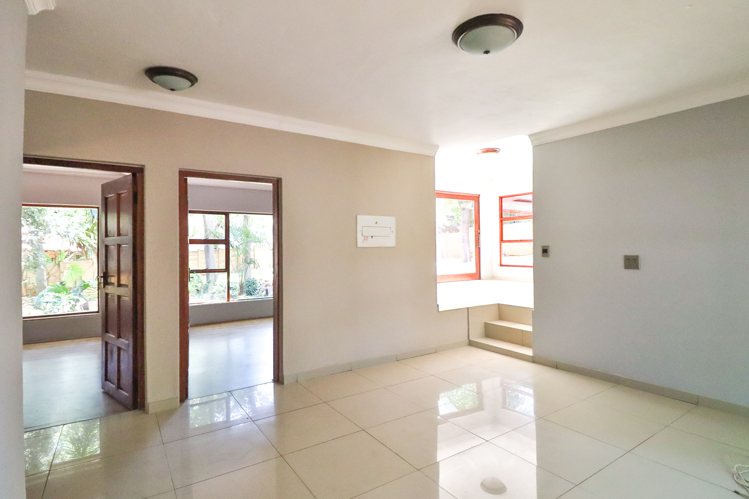 4 Bedroom Property for Sale in Garsfontein Gauteng