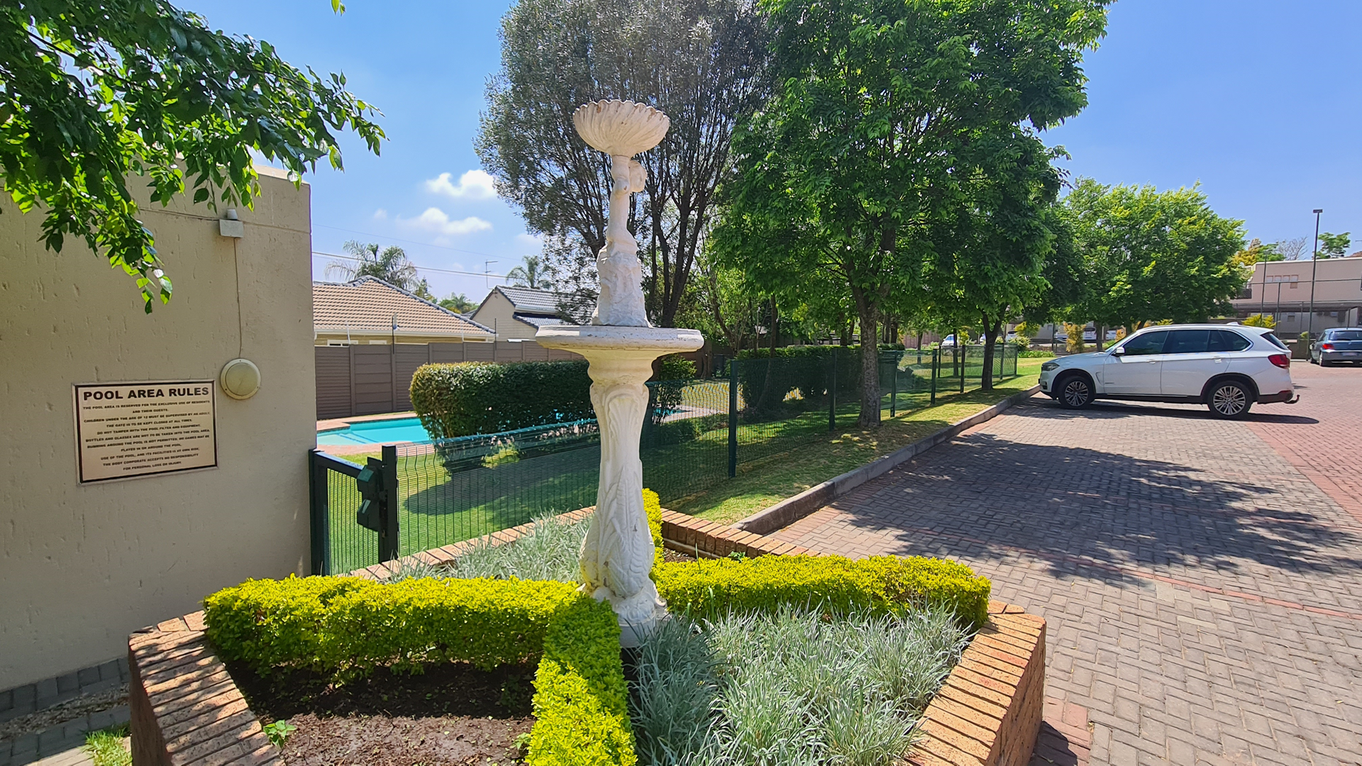 To Let 2 Bedroom Property for Rent in Sunninghill Gauteng