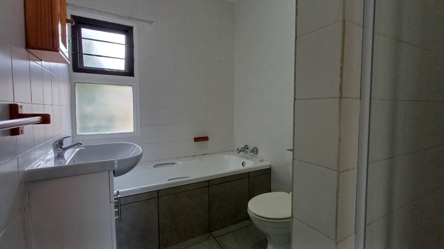 To Let 2 Bedroom Property for Rent in Sunninghill Gauteng