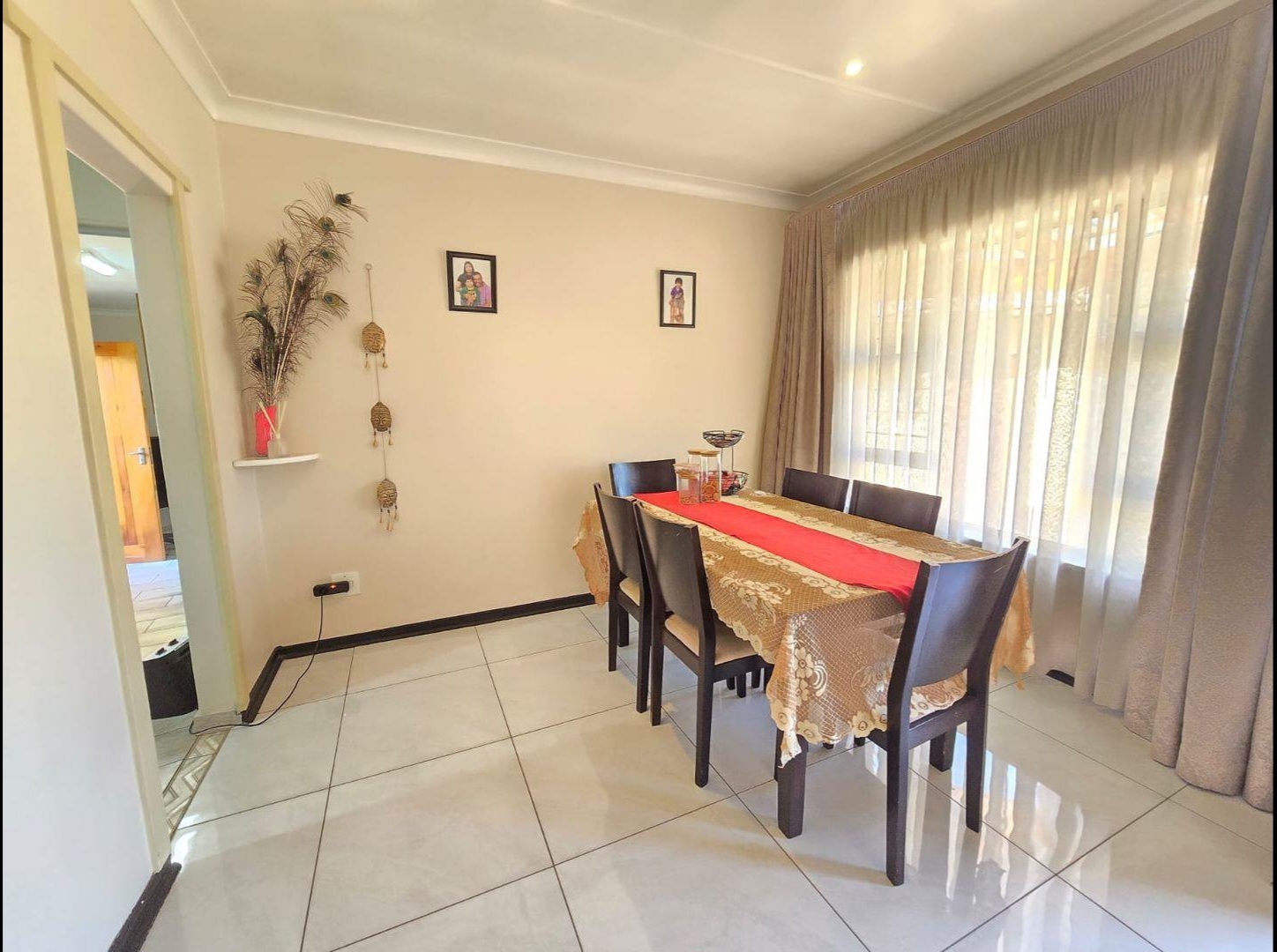 3 Bedroom Property for Sale in Buurendal Gauteng